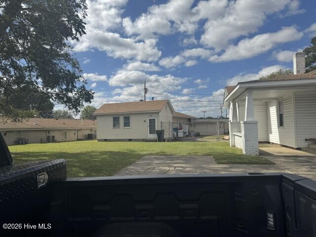 500 Ward Boulevard Property Photo 8
