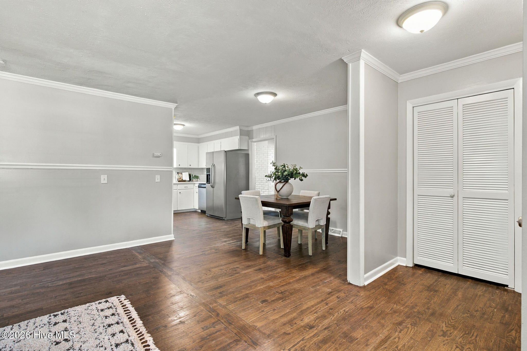 5410 Rollin Road Property Photo 11