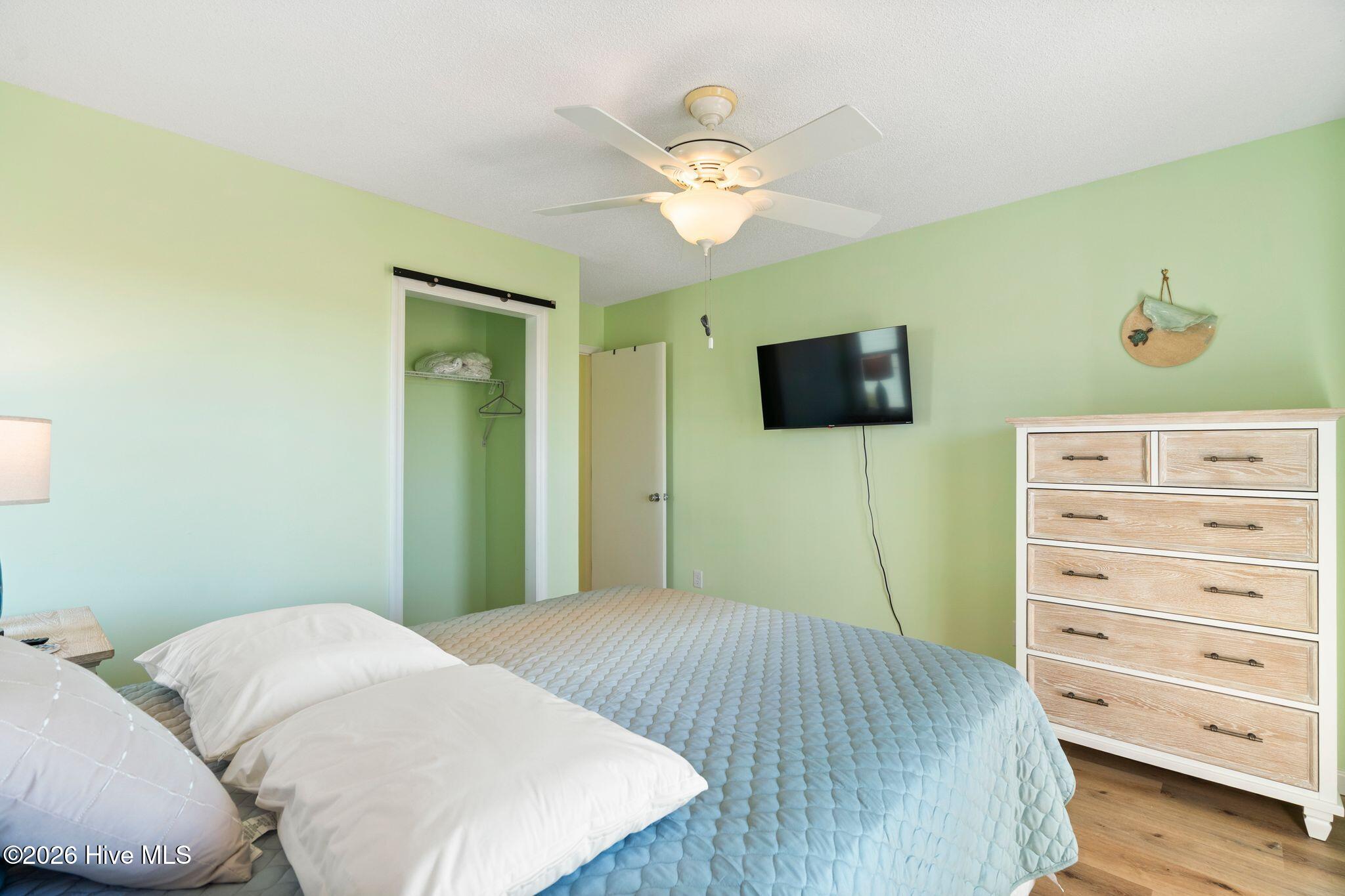 425 Caswell Beach Road Property Photo 21