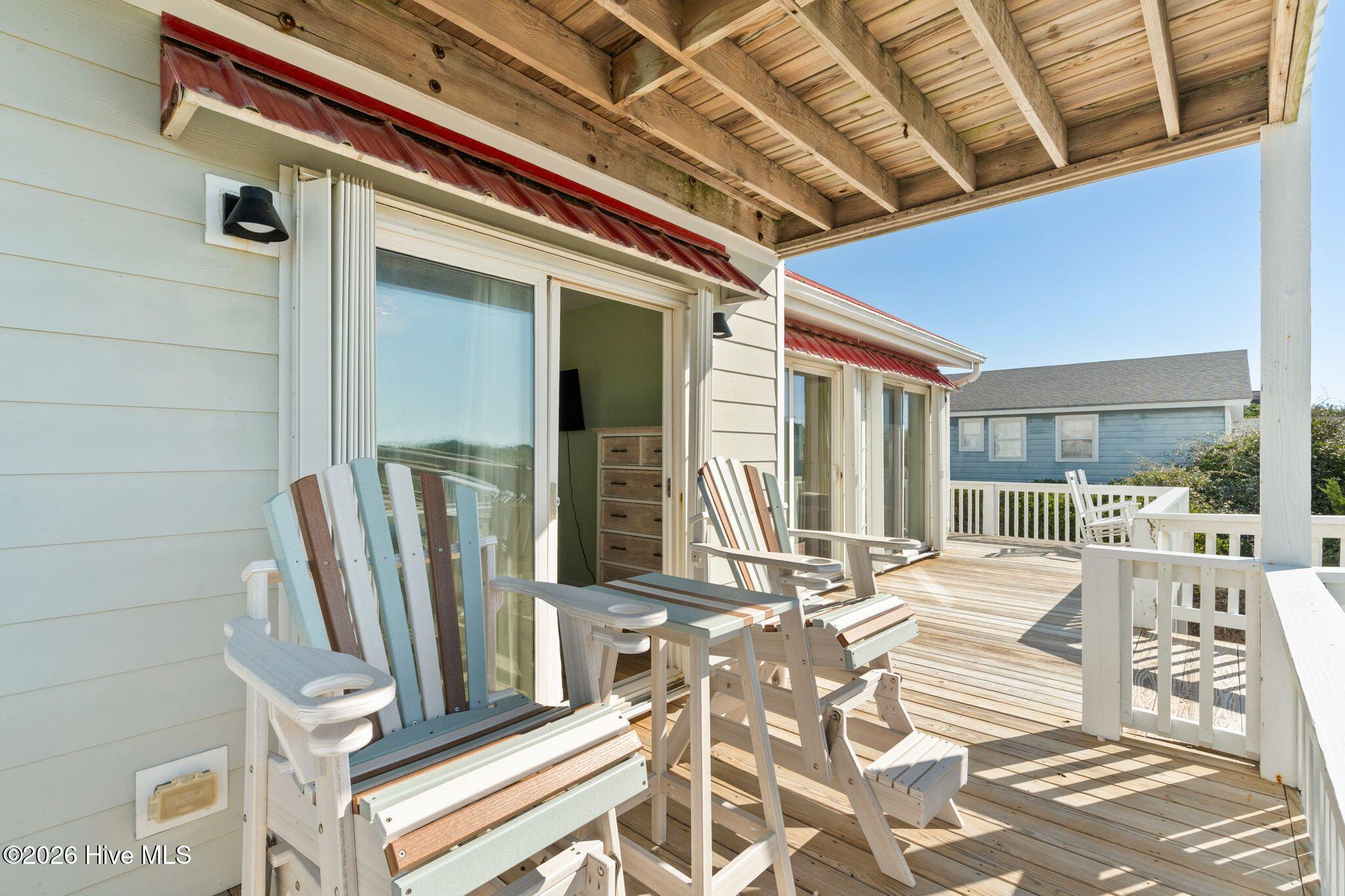 425 Caswell Beach Road Property Photo 37