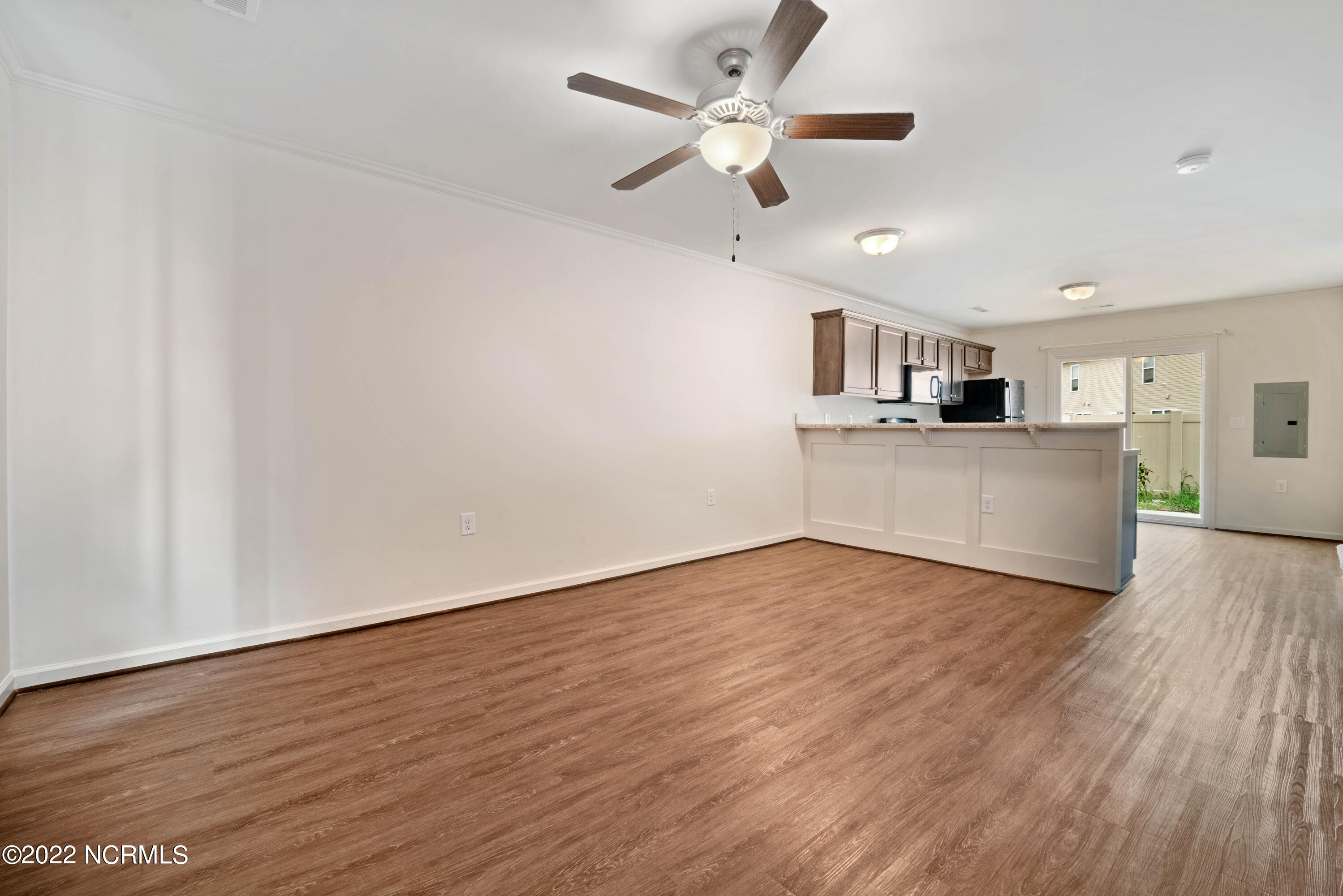 414 Sullivan Loop Road Property Photo 5