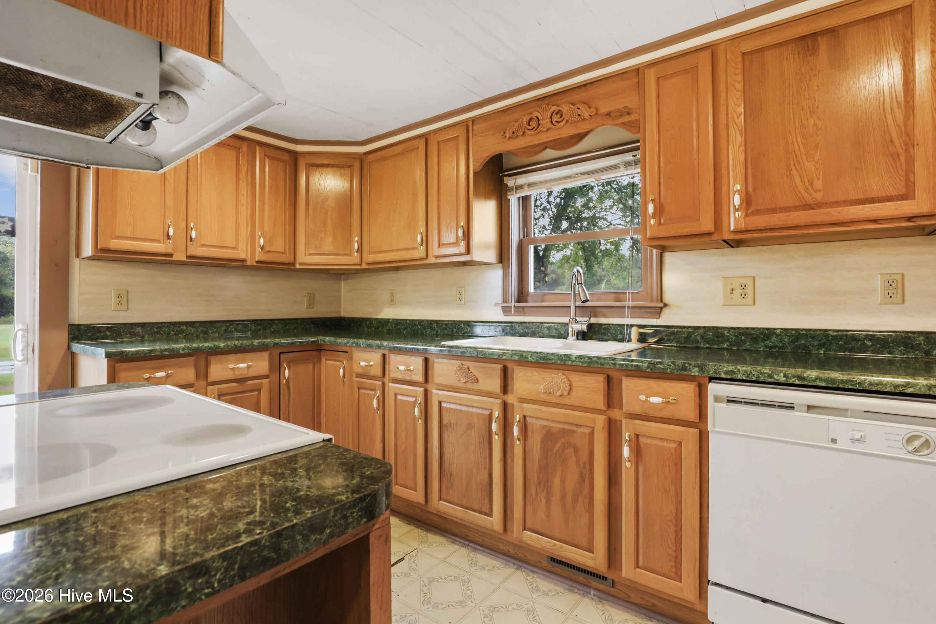 1169 Grantham School Road Property Photo 20