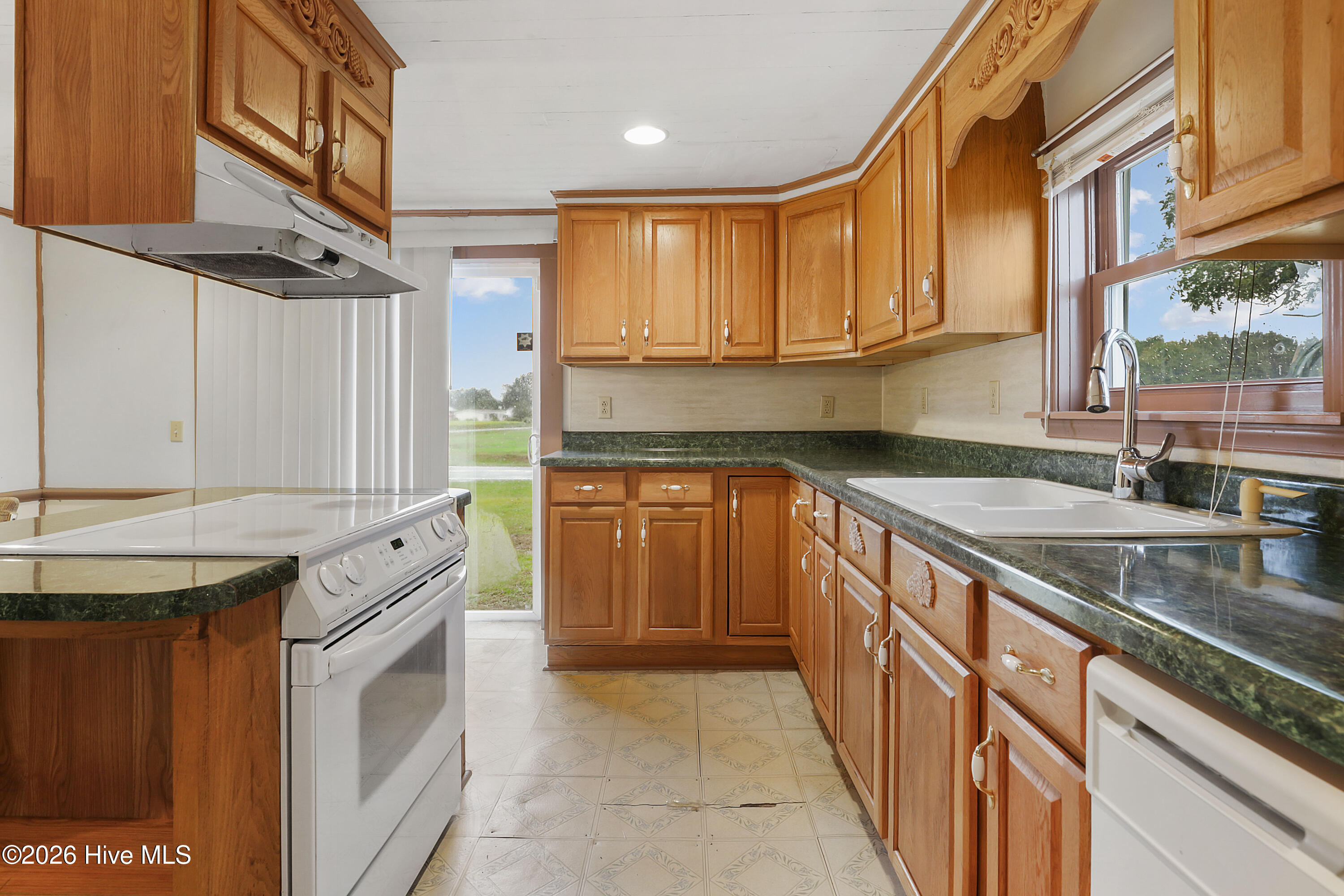 1169 Grantham School Road Property Photo 23