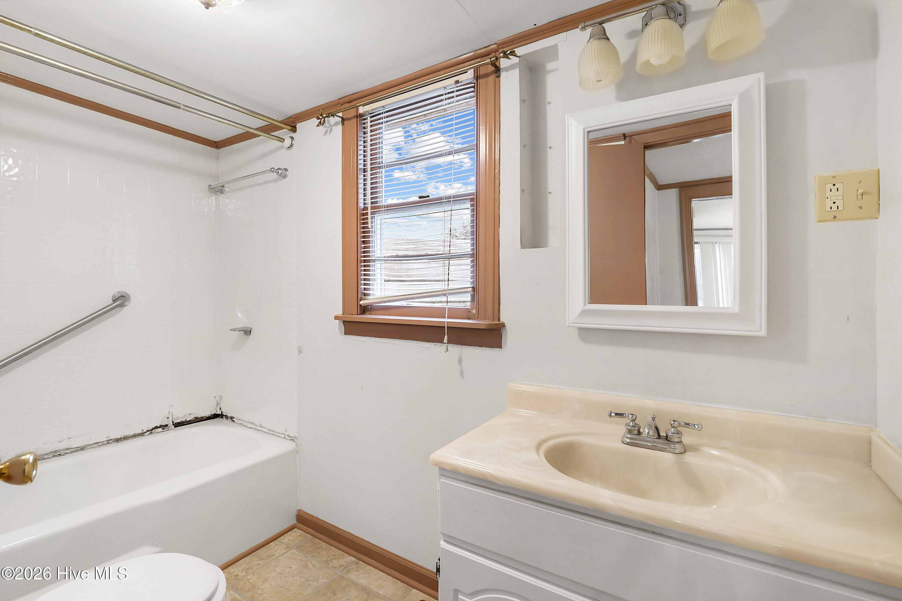 1169 Grantham School Road Property Photo 28