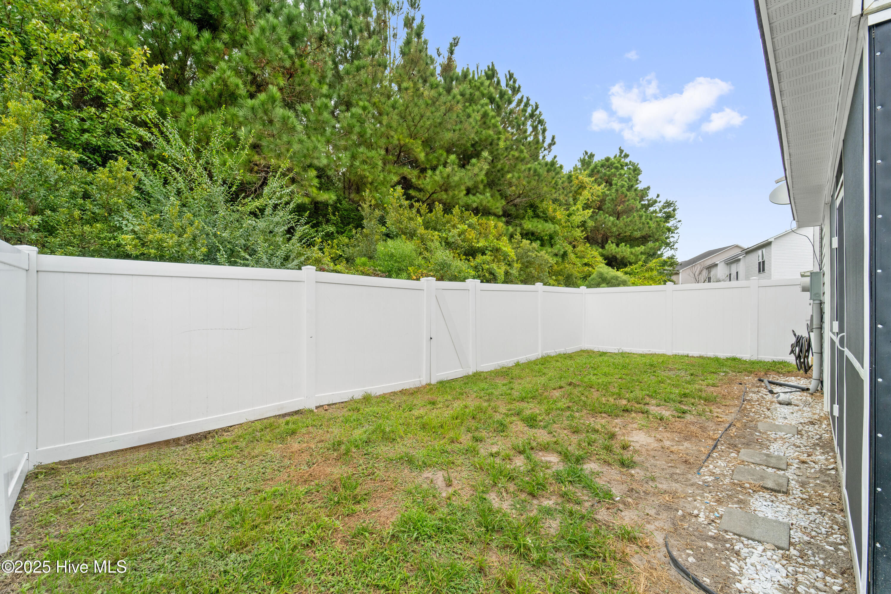 414 Glenhaven Lane Property Photo 16