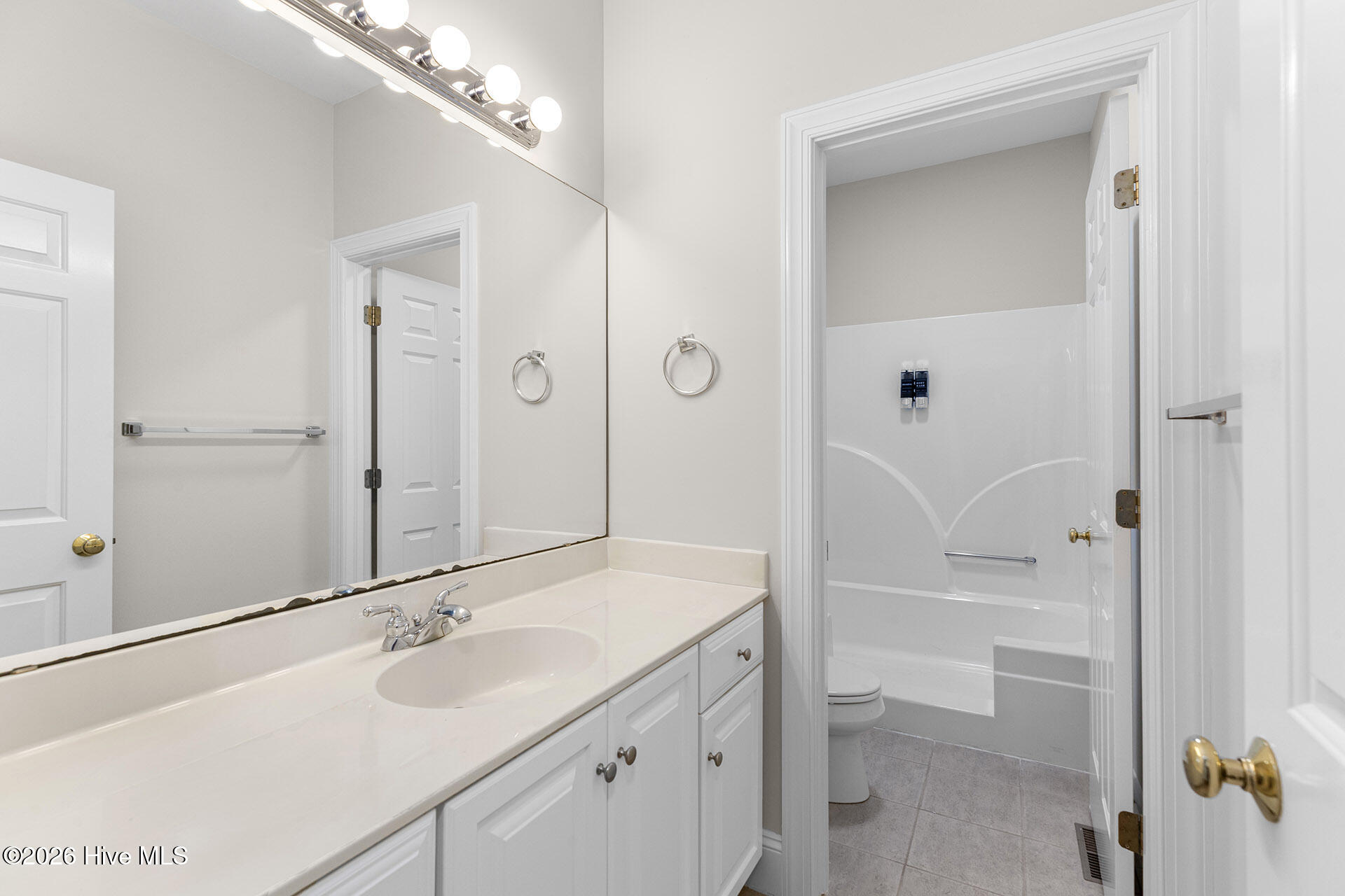 232 Gatefield Drive Property Photo 33