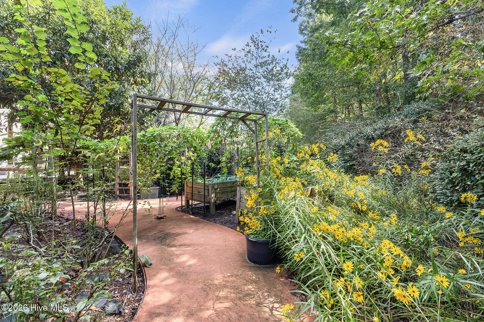 232 Gatefield Drive Property Photo 49