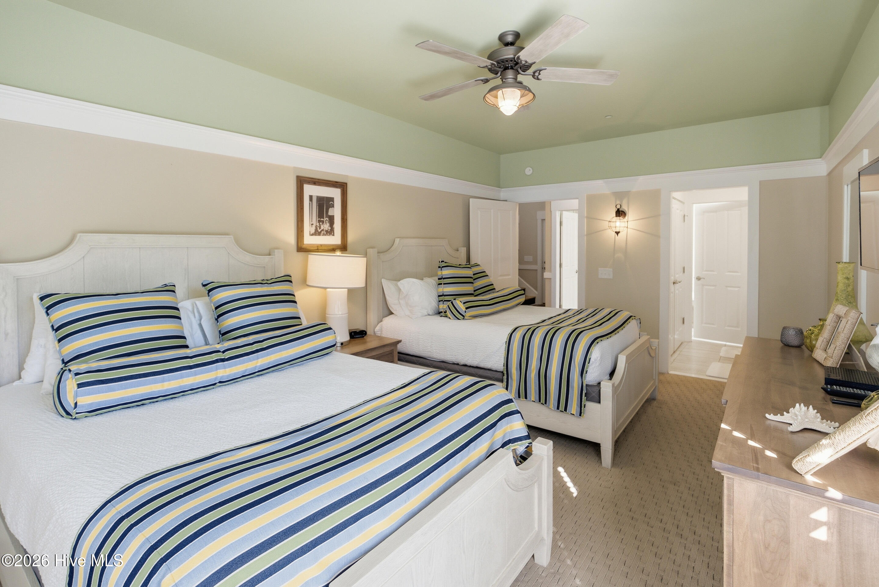 22 Earl Of Craven Court Week D Property Photo 18