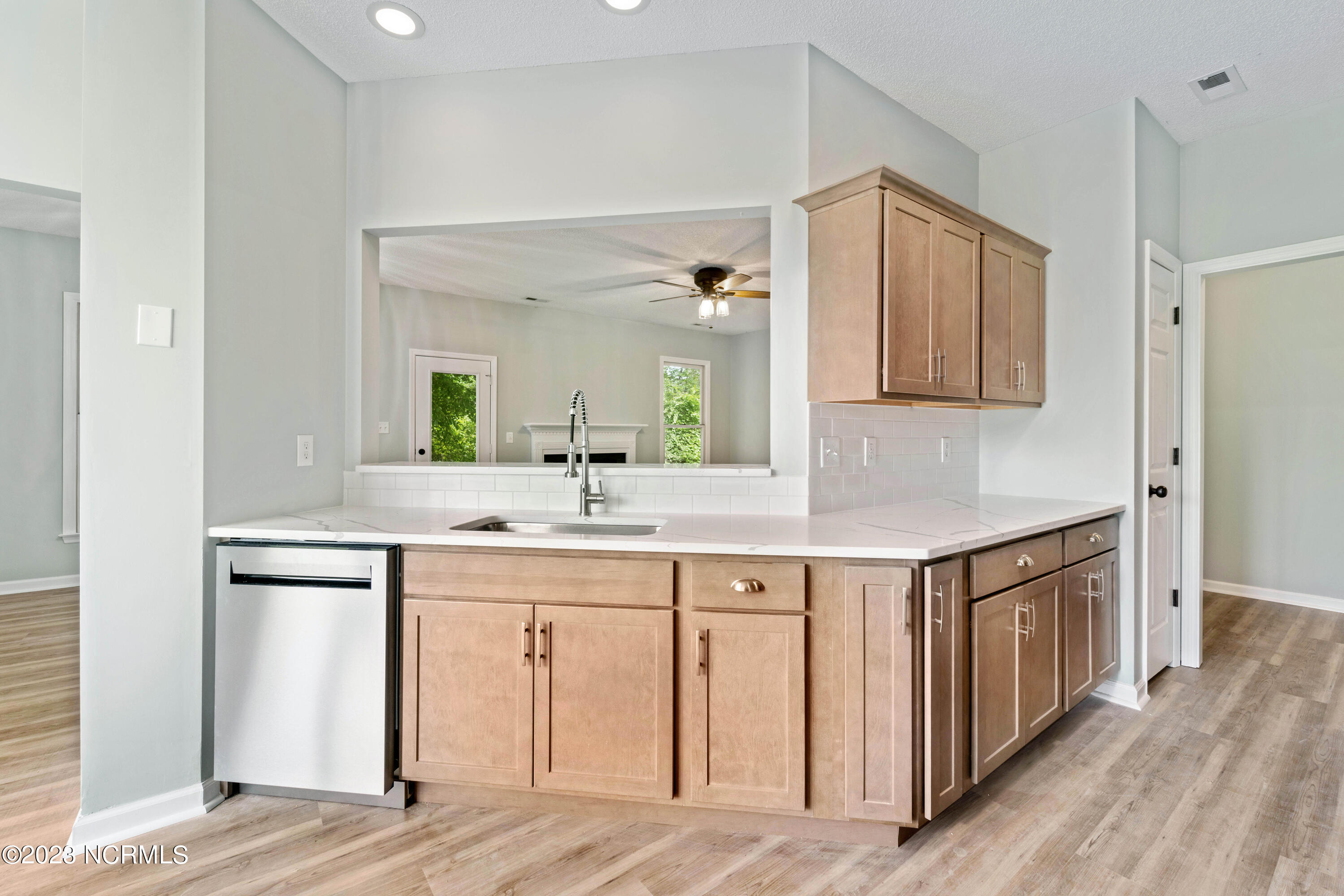 405 Windsong Court Property Photo 16
