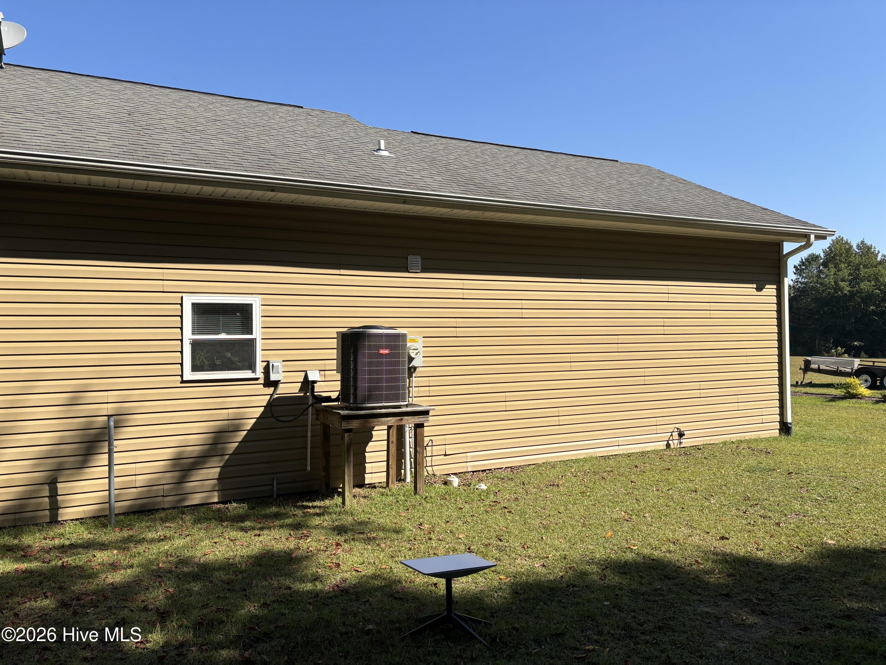 593 La Wane Lane Property Photo 16