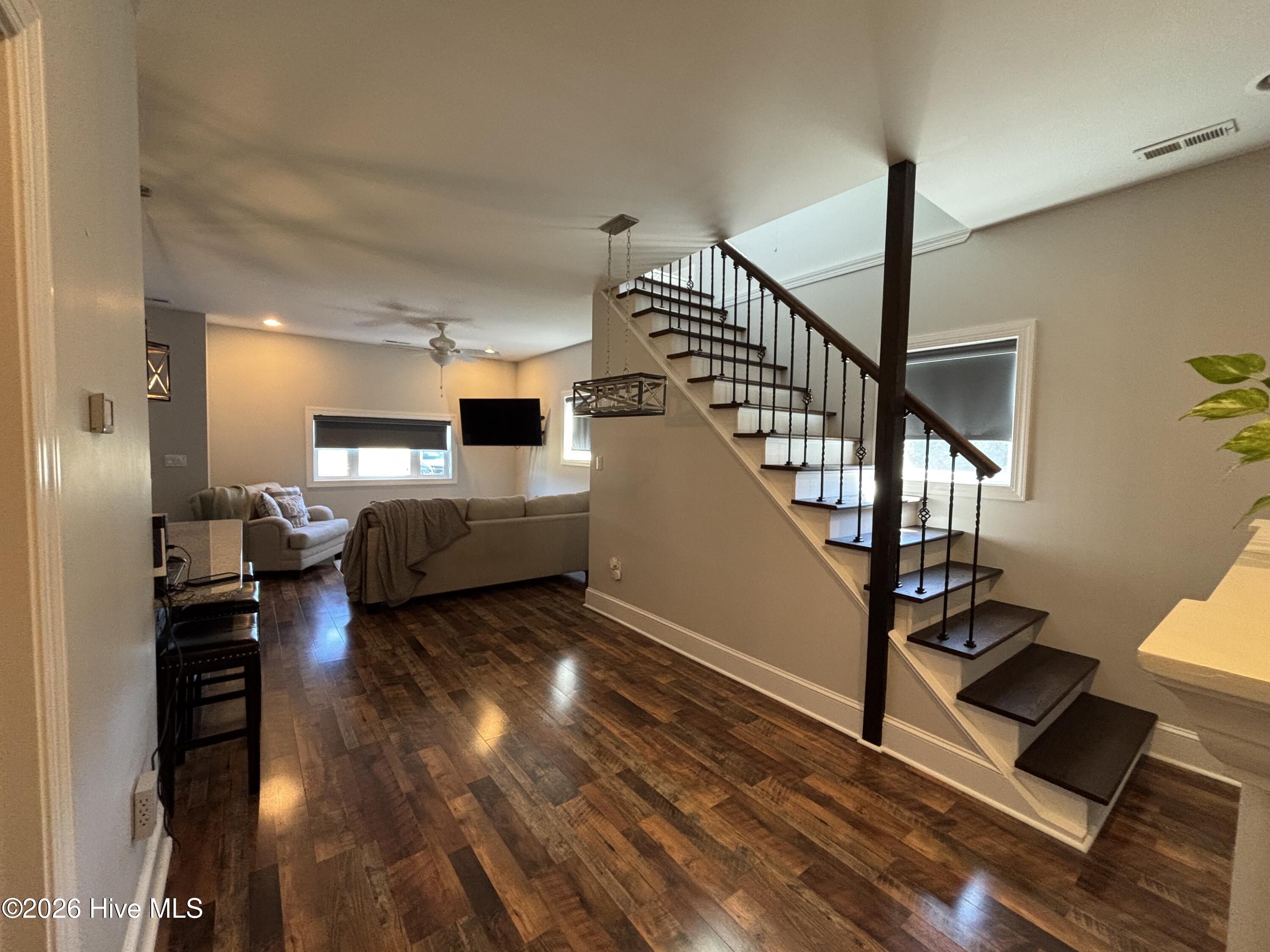 593 La Wane Lane Property Photo 36