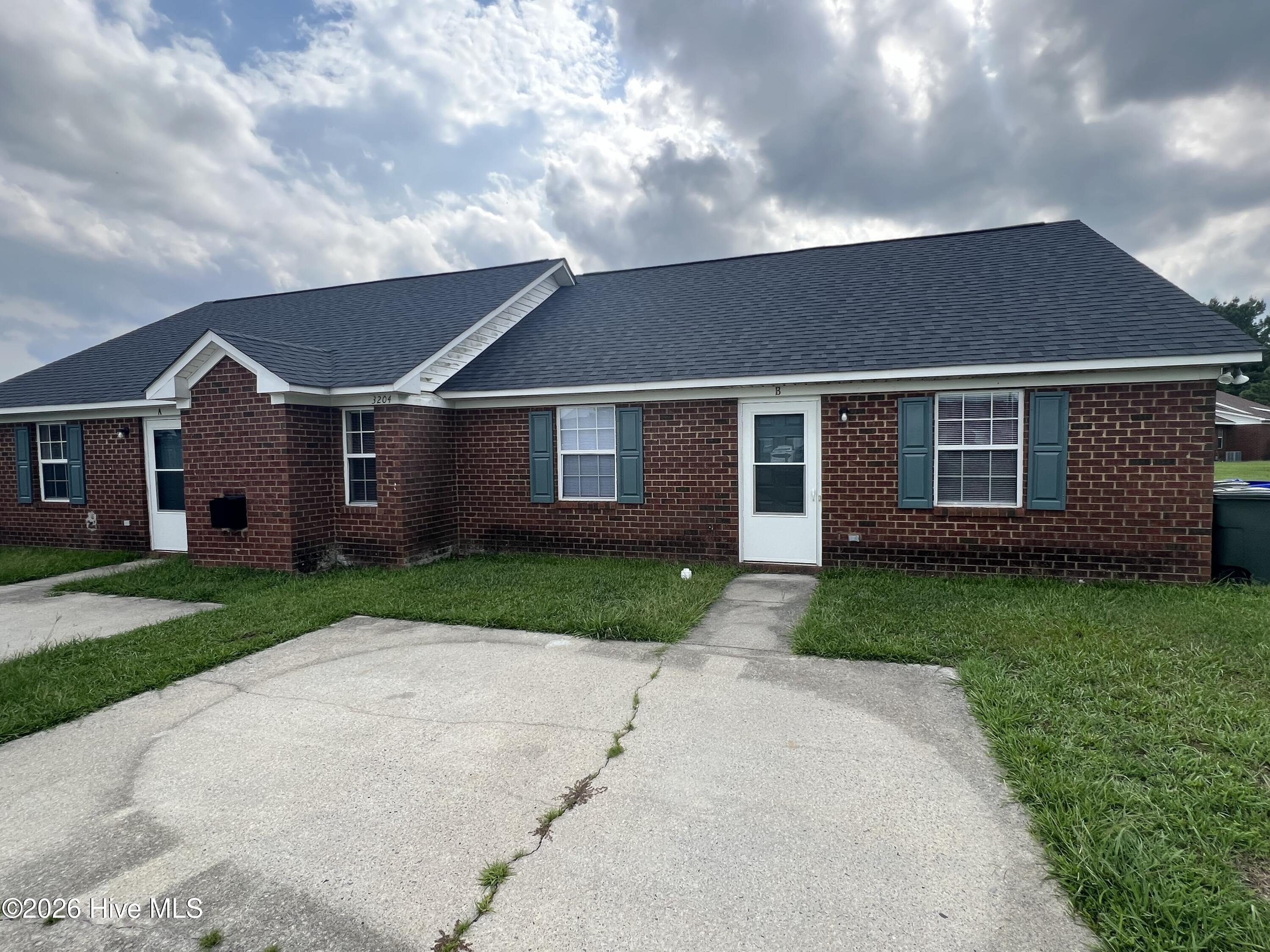 3204 Parkway Court A & B