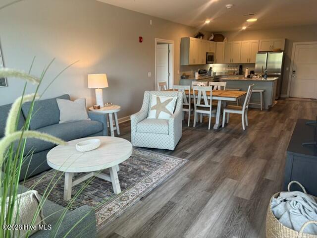 2272 Dolphin Shores Drive Sw # 304 Property Photo 3