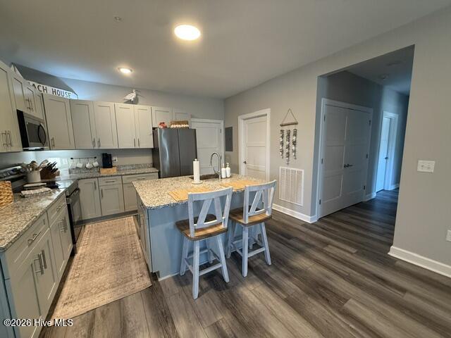 2272 Dolphin Shores Drive Sw # 307 Property Photo 3