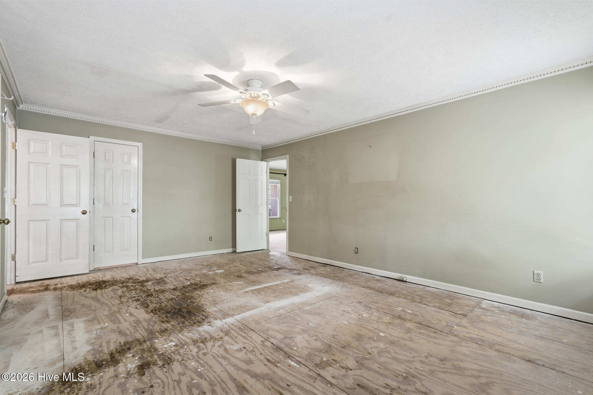 3139 W Lake Forest Drive Property Photo 38