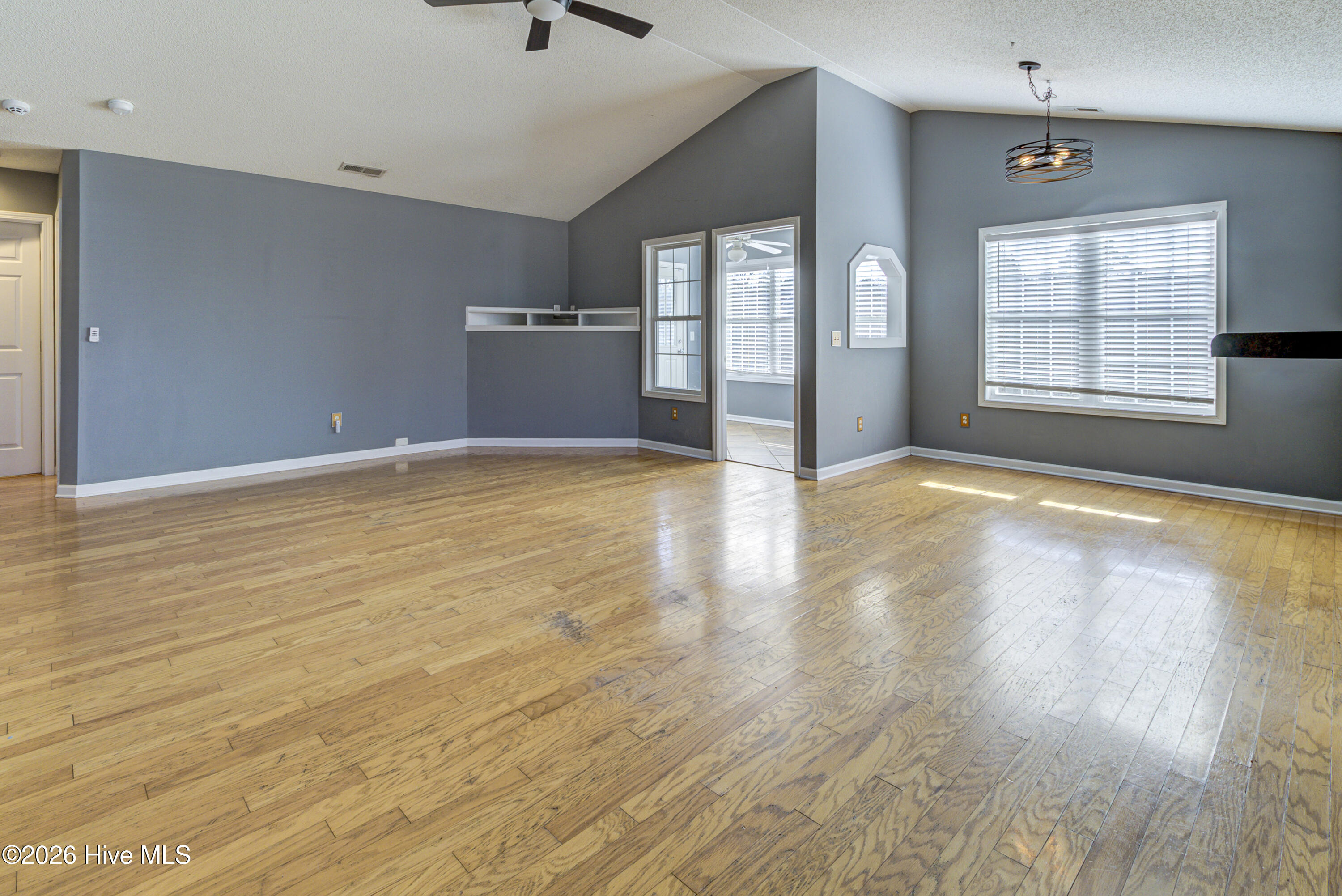 7400 Foxwerth Drive Property Photo 3