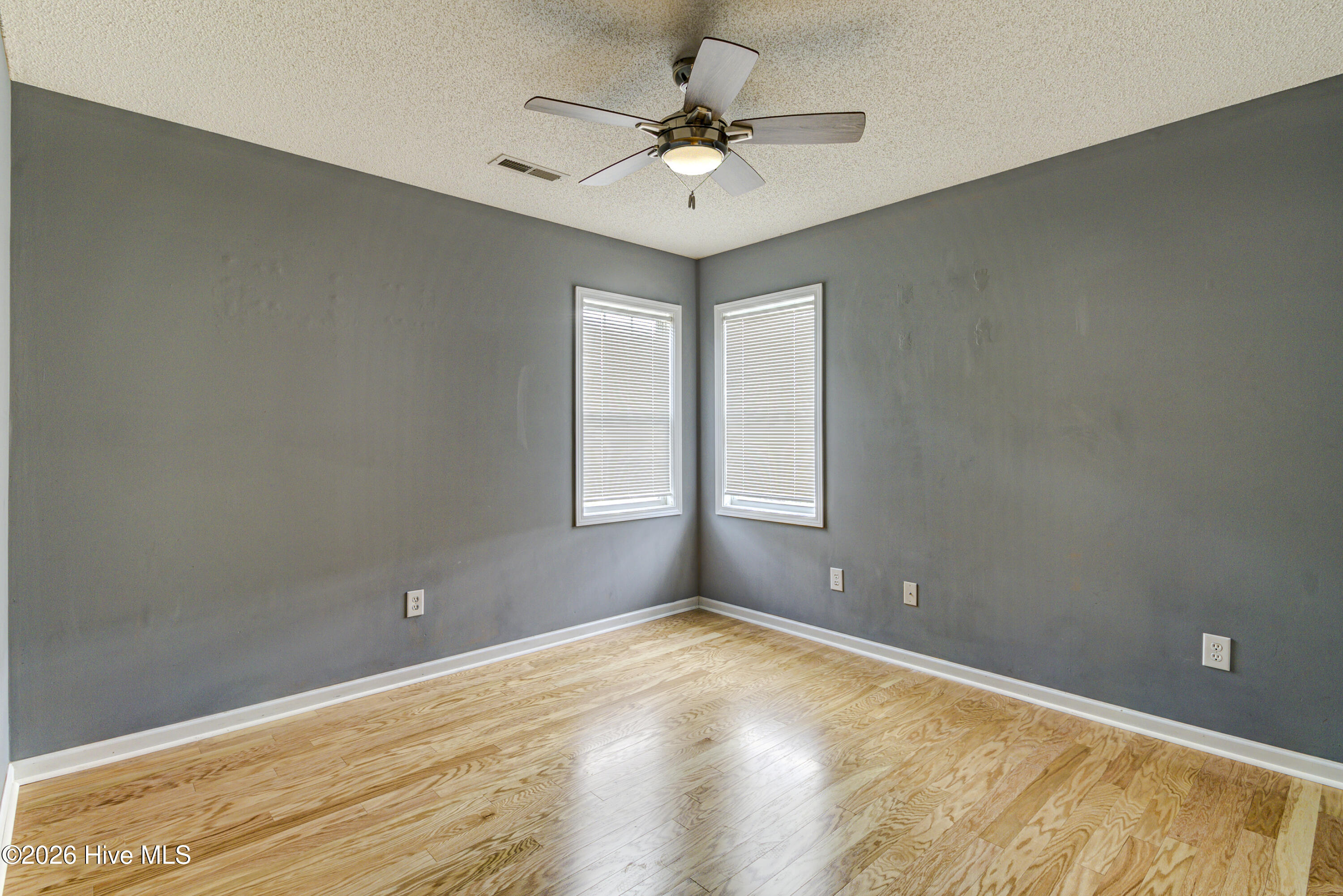 7400 Foxwerth Drive Property Photo 4