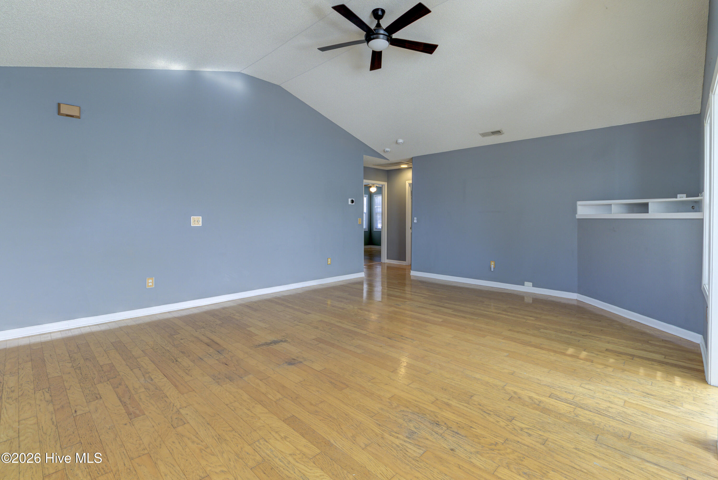 7400 Foxwerth Drive Property Photo 5