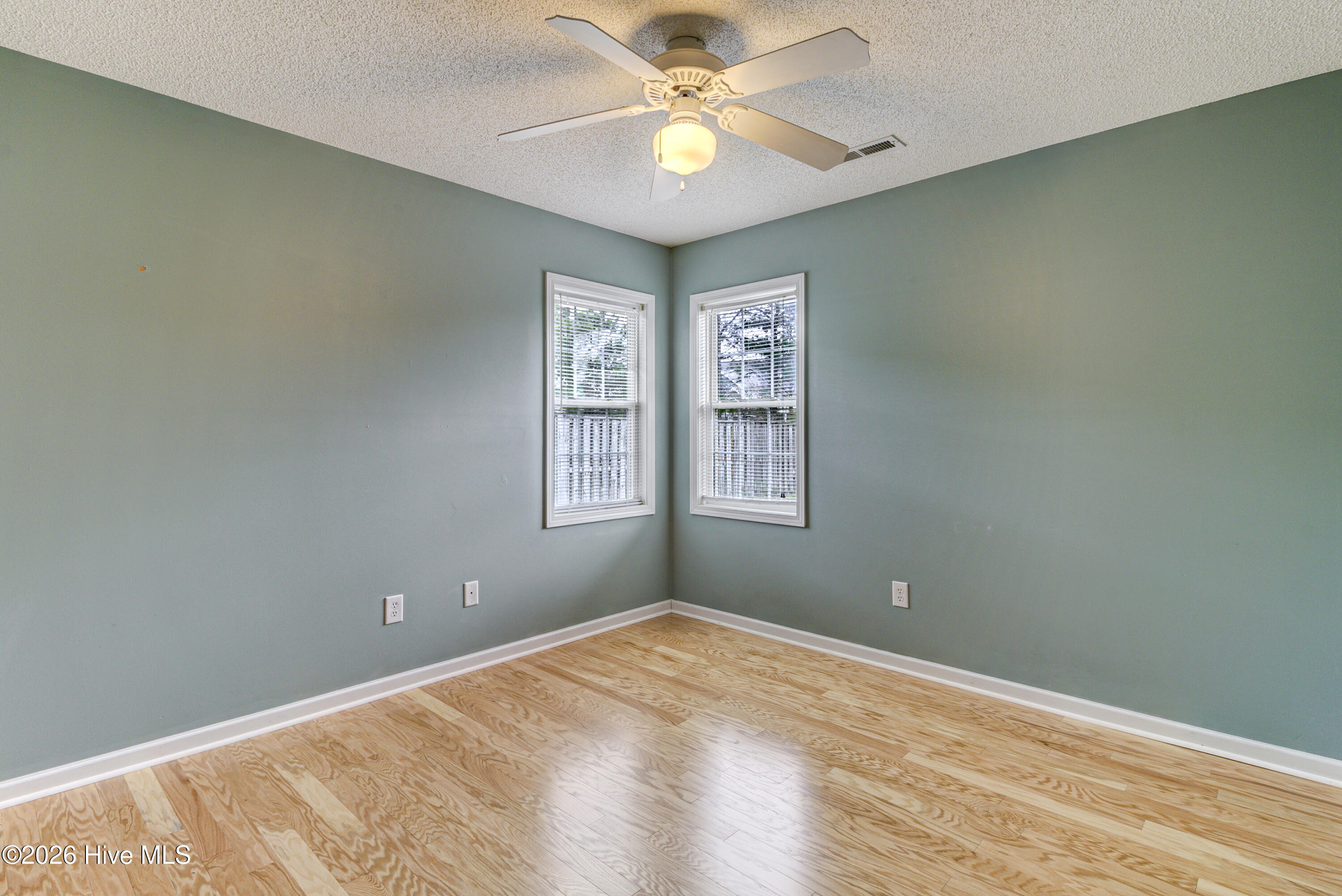 7400 Foxwerth Drive Property Photo 11