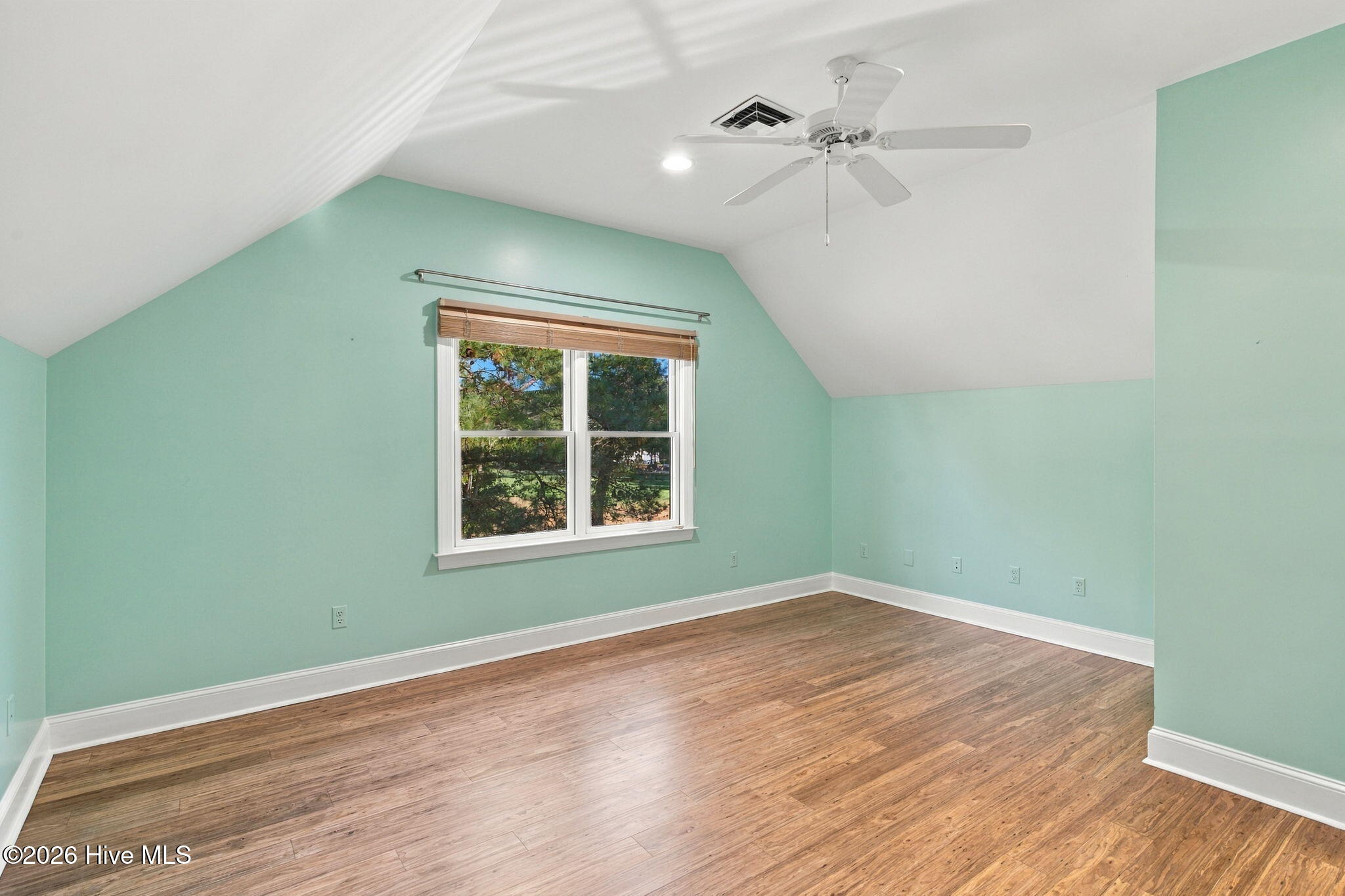 112 Cedar Court Property Photo 40