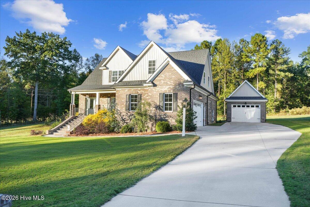 1570 Blue Heron Drive Property Photo 1