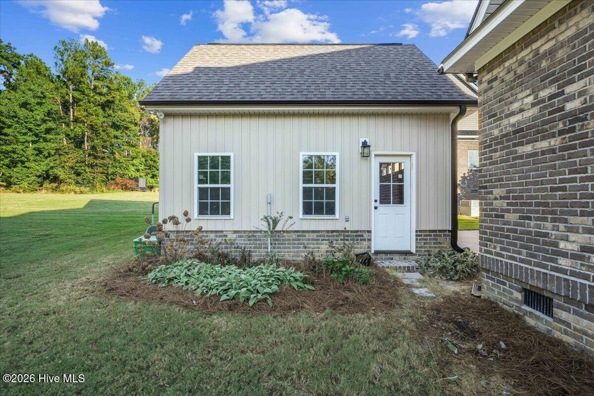 1570 Blue Heron Drive Property Photo 10