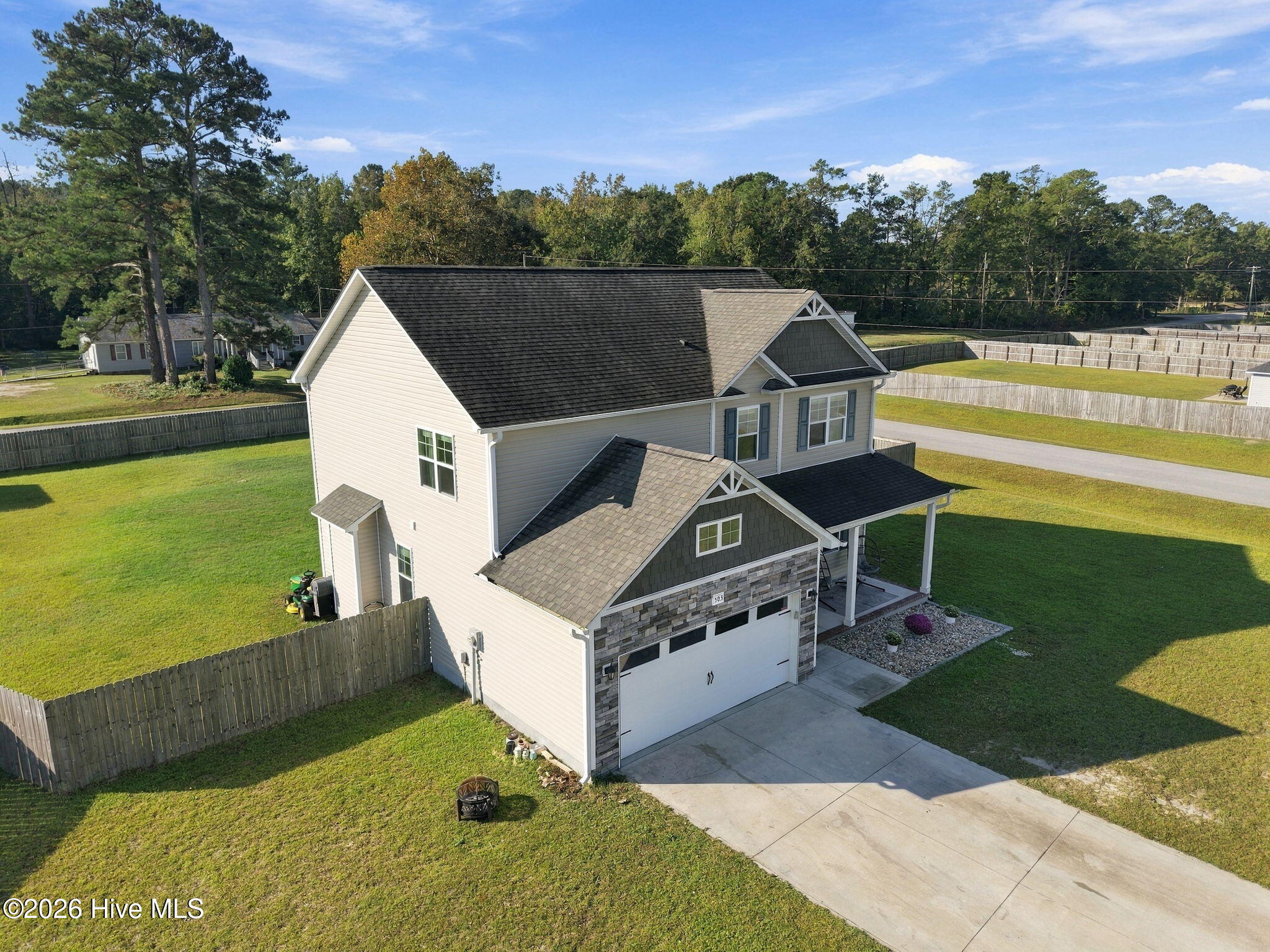 503 Ginn Street Property Photo 8