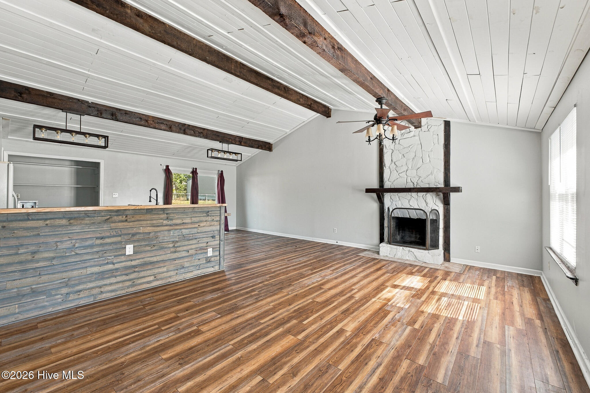 3711 Teakwood Court Property Photo 6