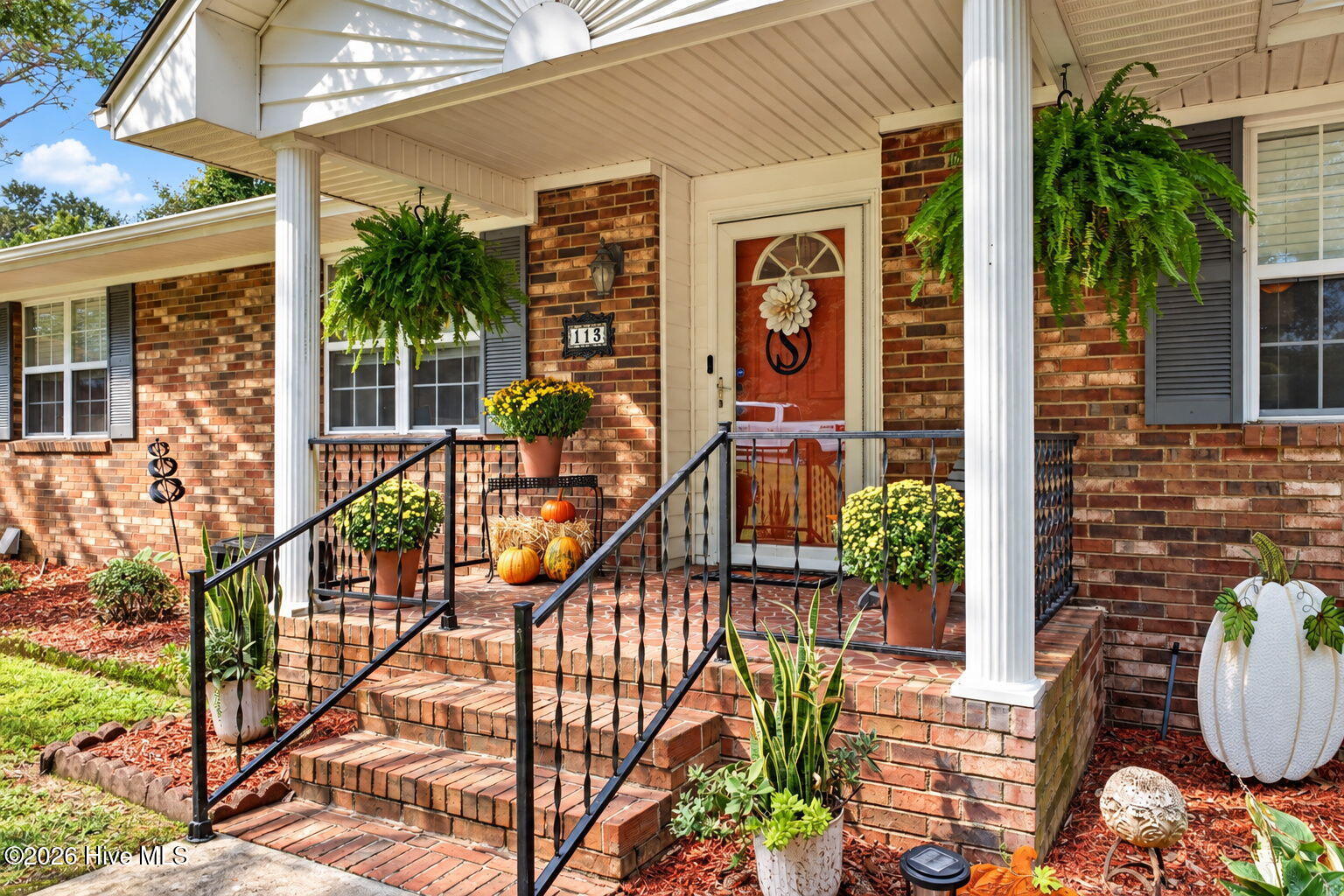 113 Kalmia Circle Property Photo 3