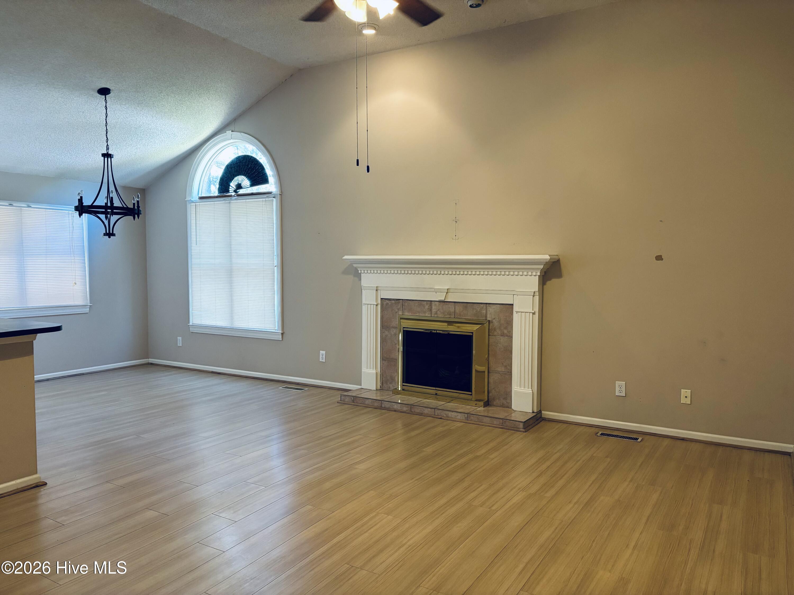 614 Player Court Property Photo 4