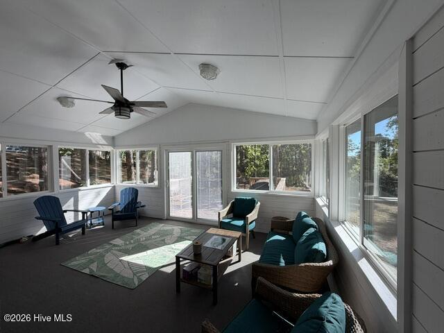 1001 Phil Harrison Street Property Photo 25