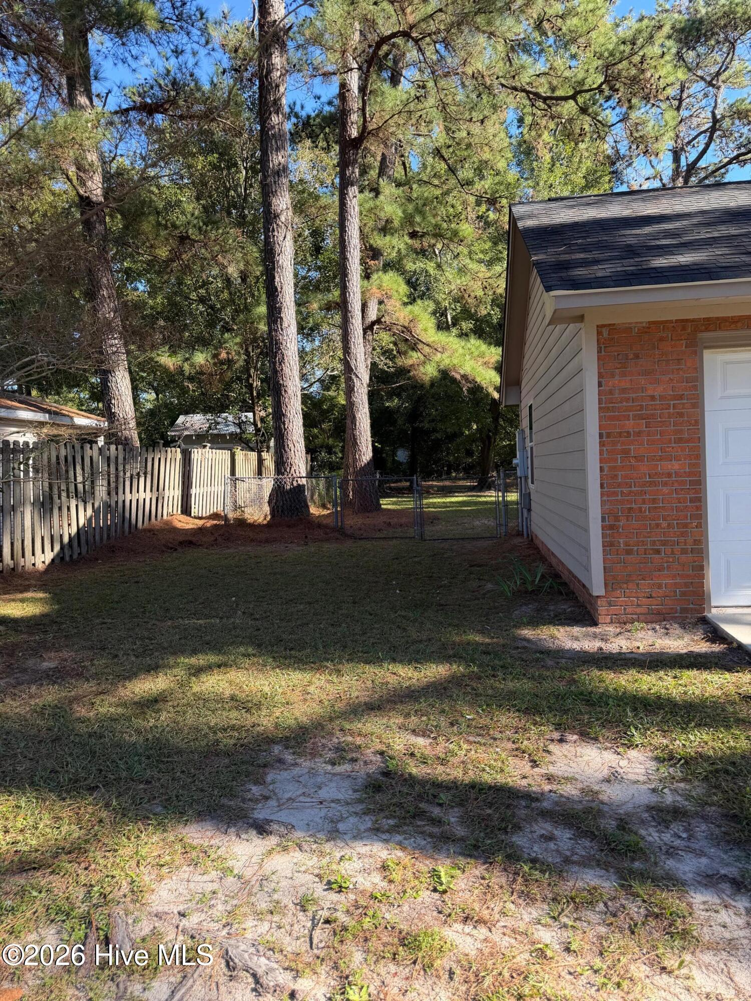 7012 North Bend Road Property Photo 3
