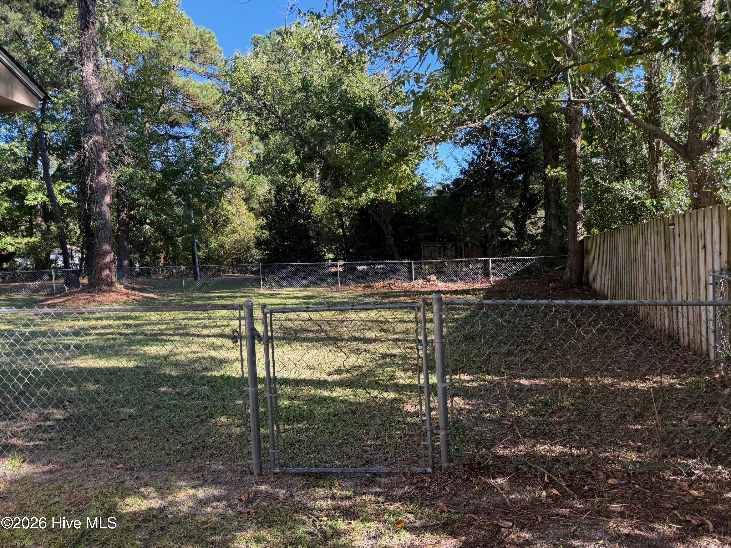 7012 North Bend Road Property Photo 7