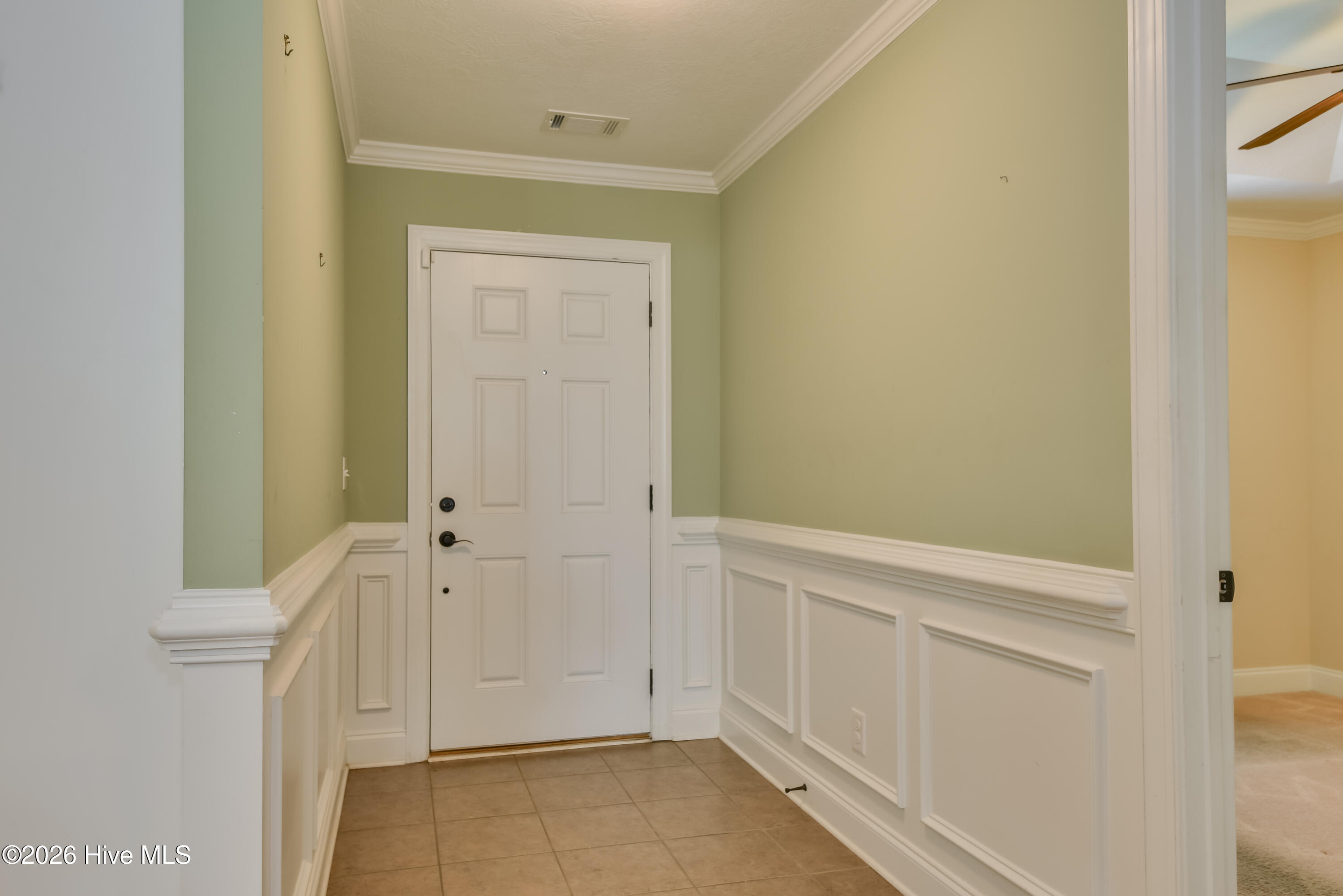 293 Harvester Drive Property Photo 4