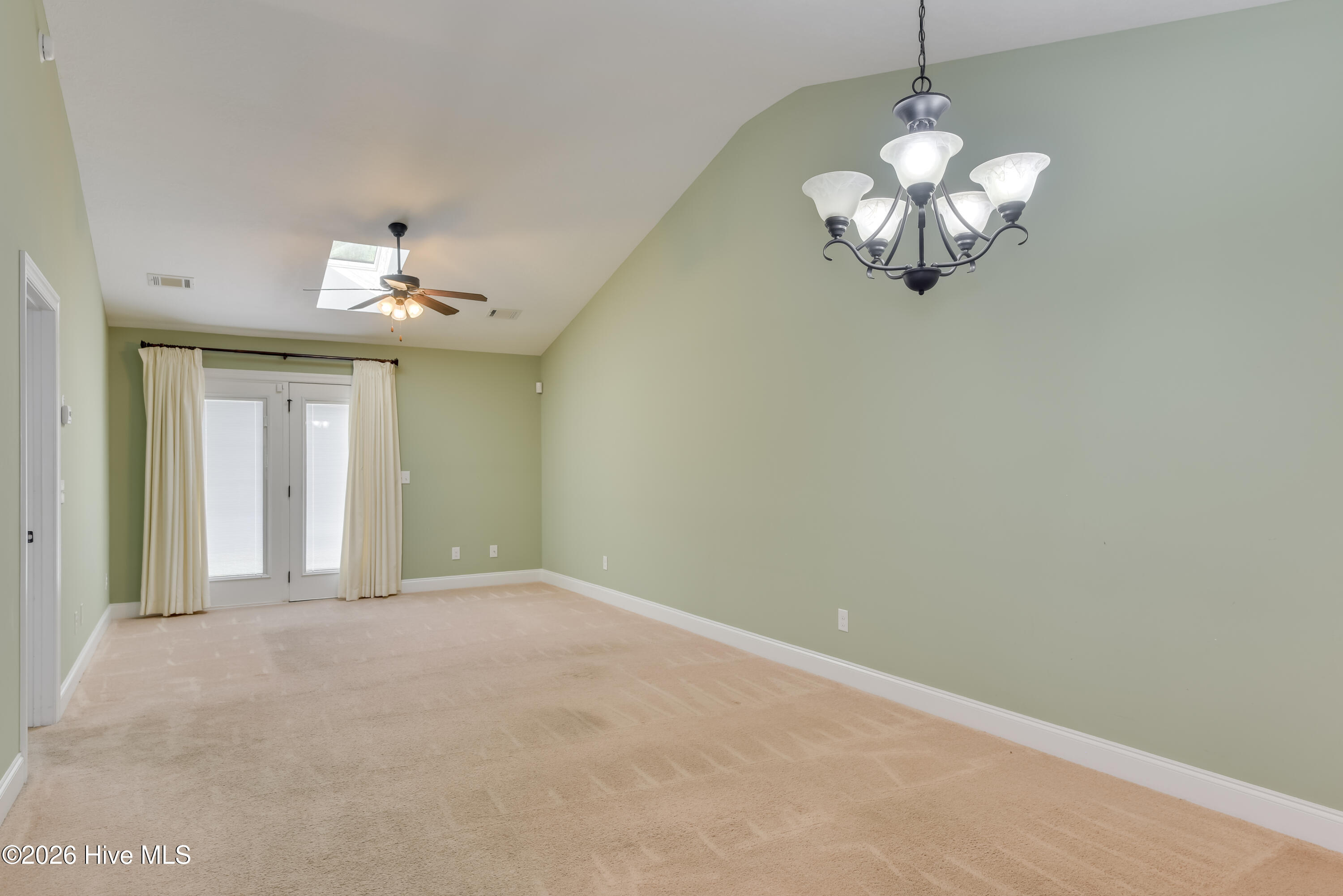 293 Harvester Drive Property Photo 5