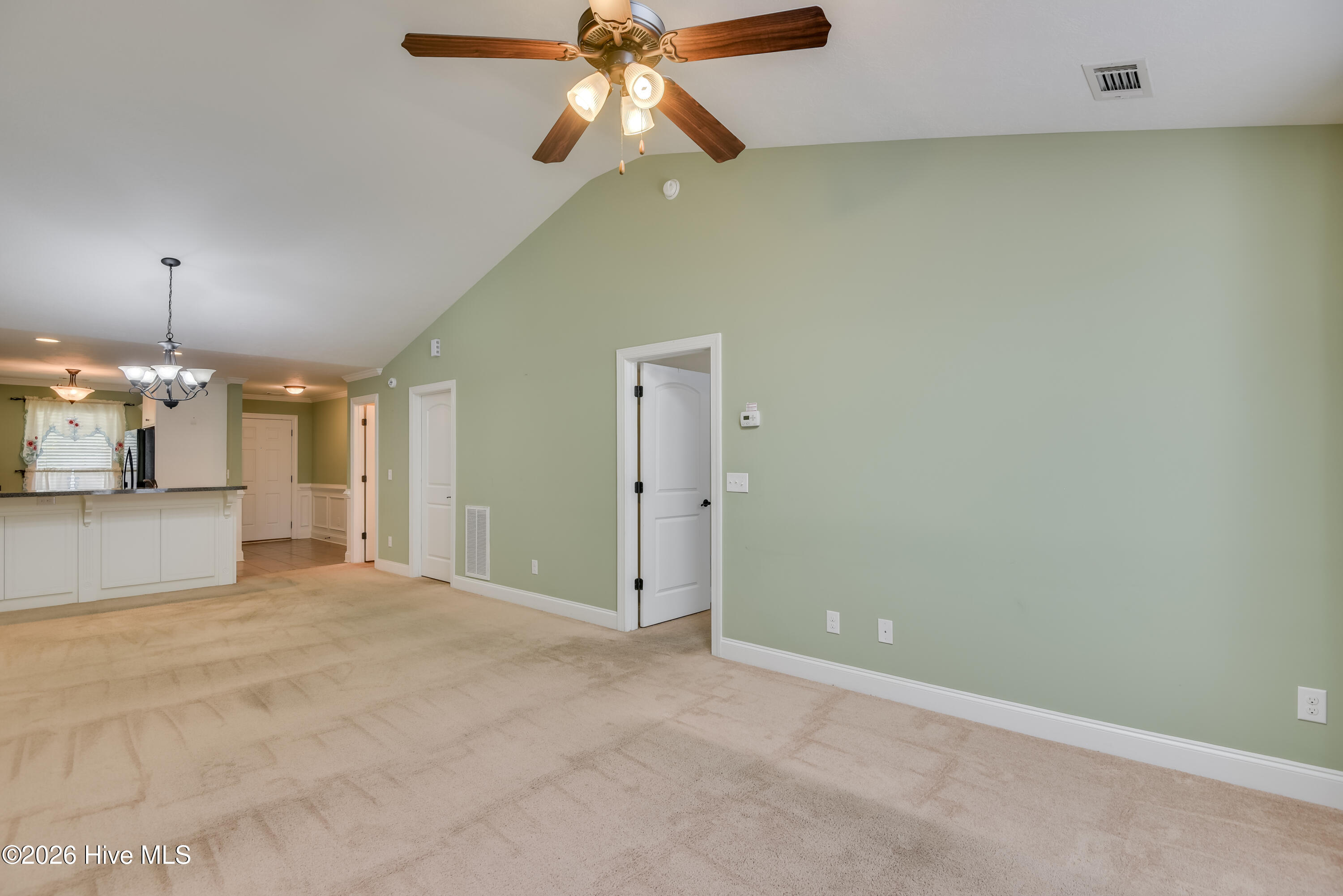 293 Harvester Drive Property Photo 9