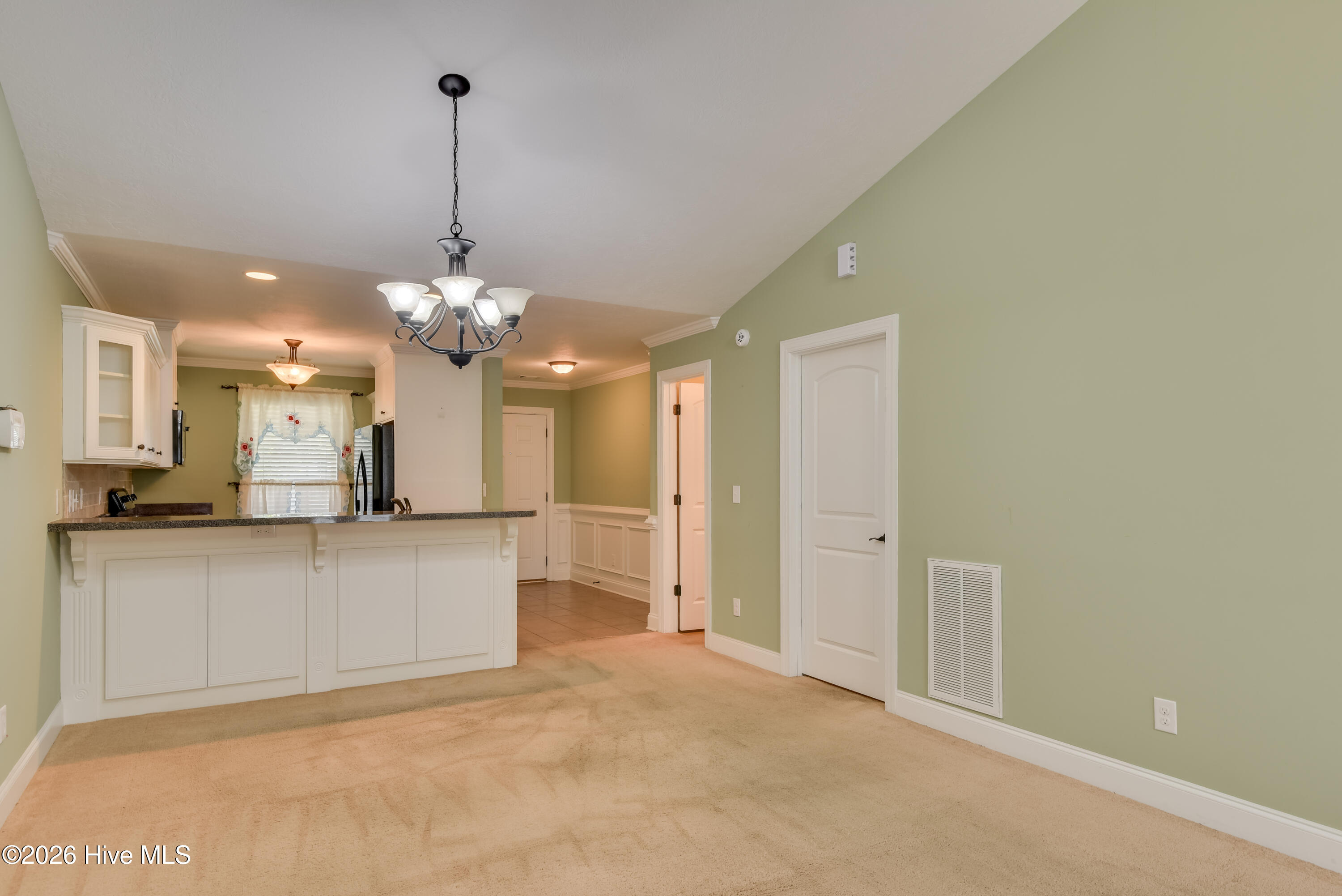 293 Harvester Drive Property Photo 10