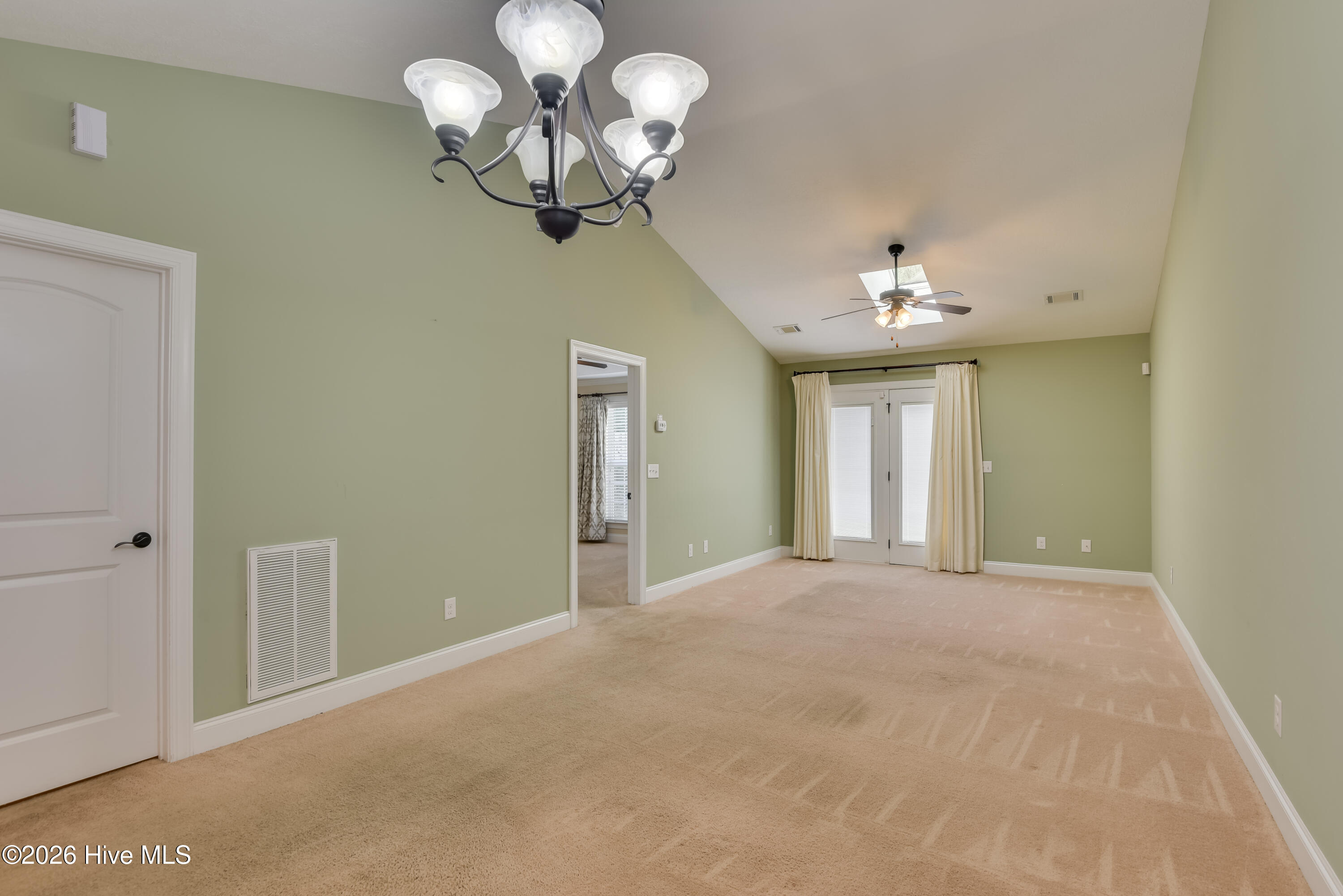 293 Harvester Drive Property Photo 12