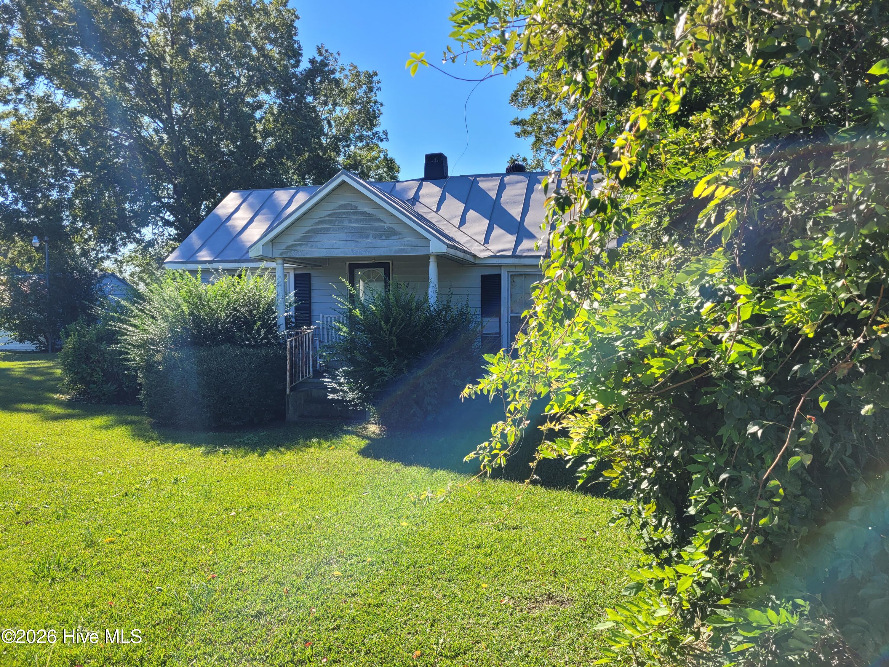 1554 Nc 102 E Property Photo 2