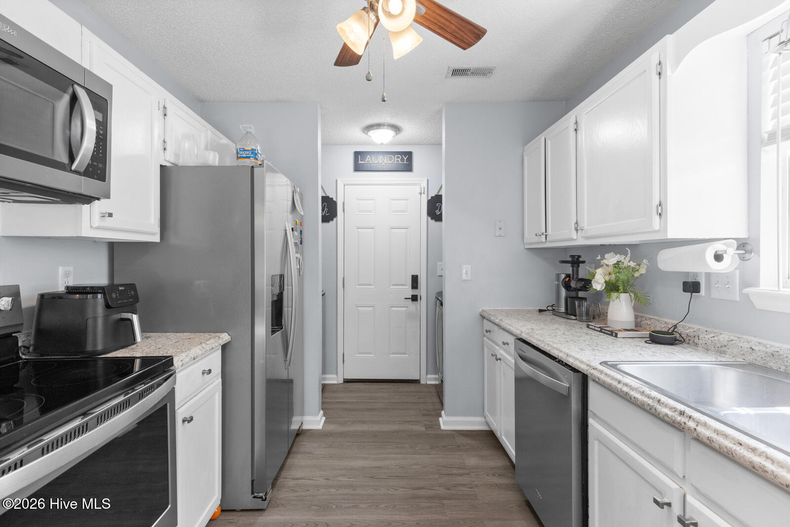 216 S Creek Drive Property Photo 10