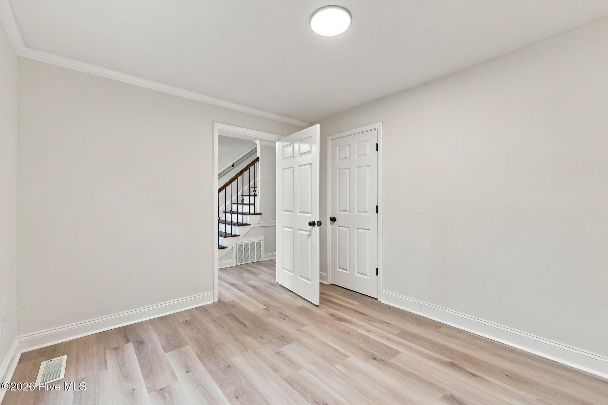 108 Chippendail Drive Property Photo 10