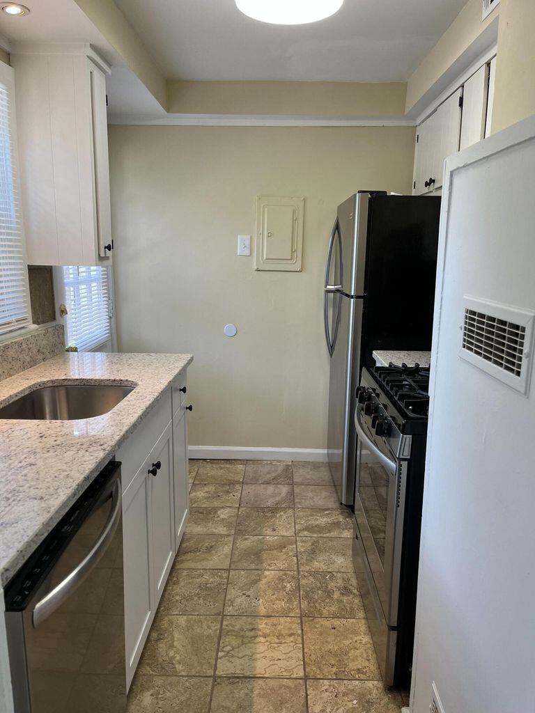 801 Monte Sano Avenue Apt D3 Property Photo 5