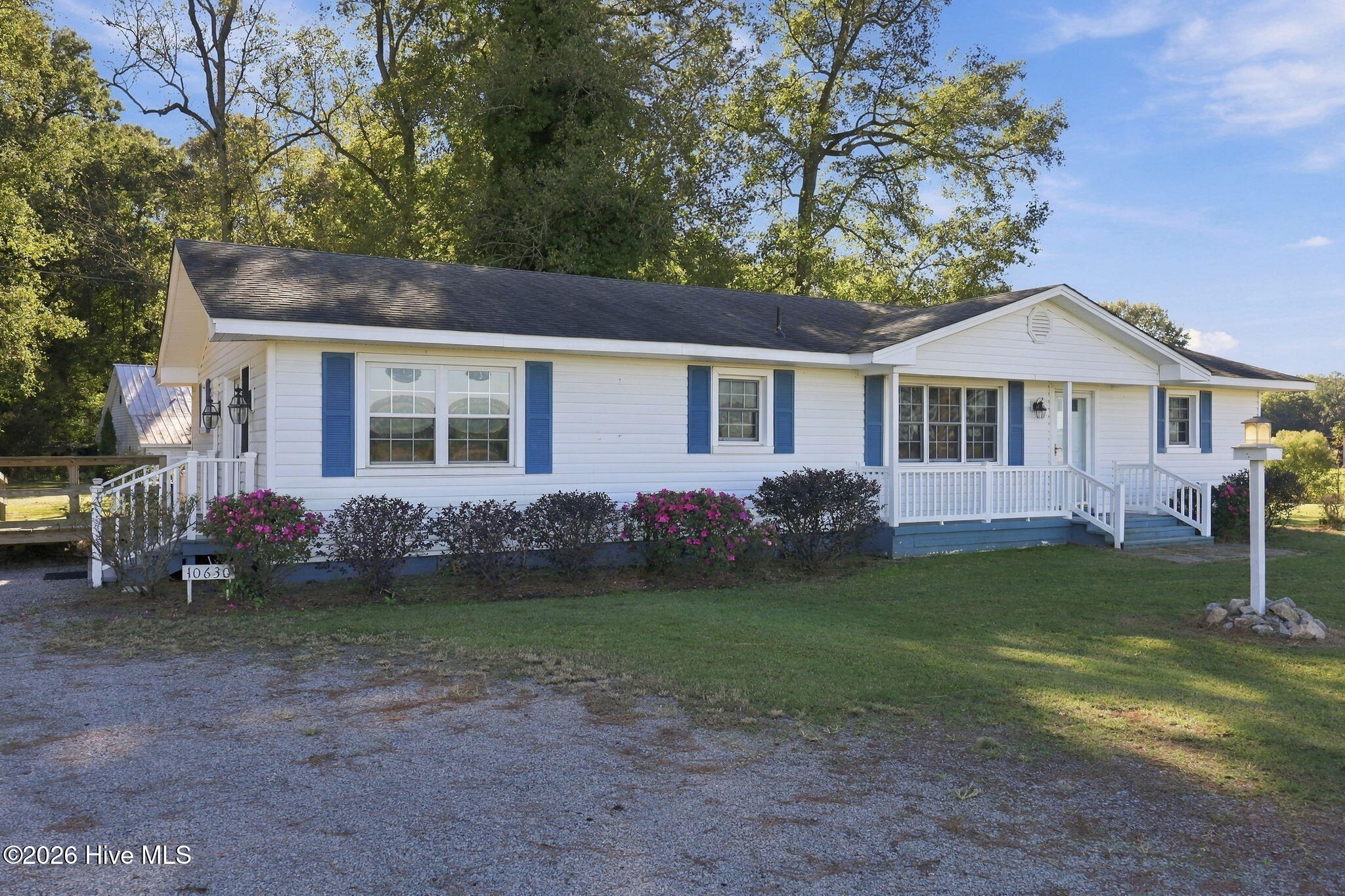 10630 N Nc 92 Highway E Property Photo 2