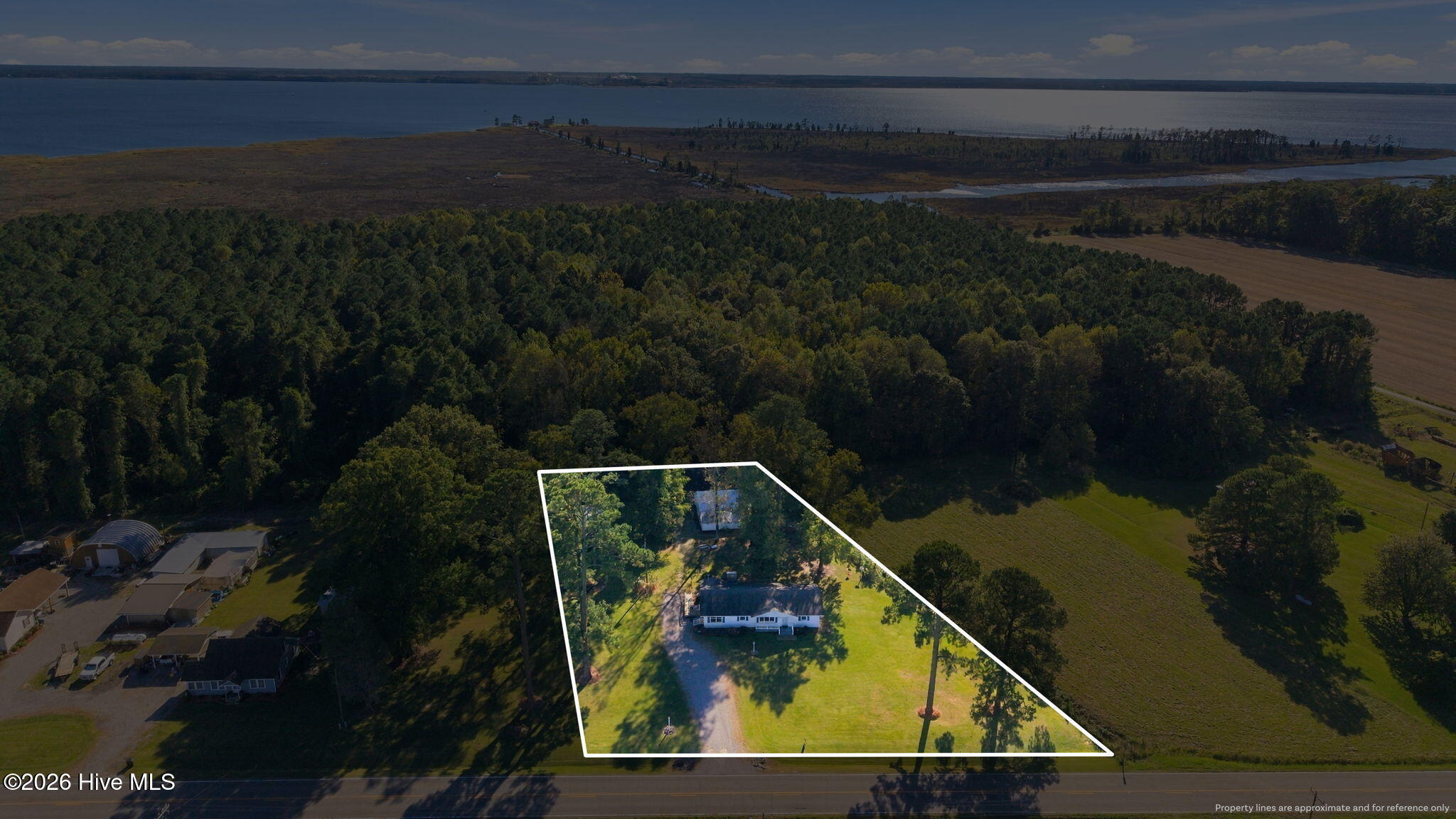 10630 N Nc 92 Highway E Property Photo 4