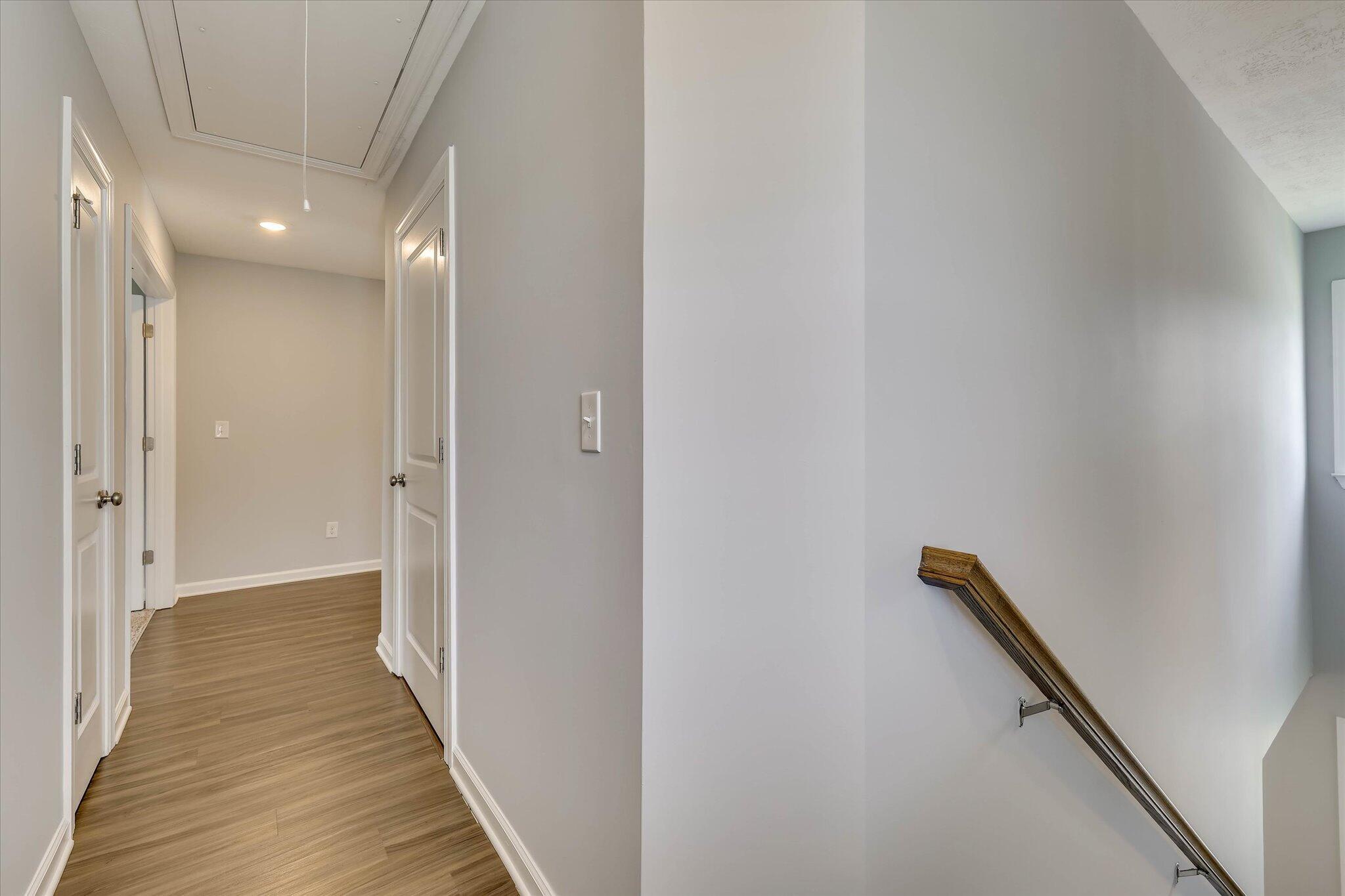 445 Longmeadow Drive Property Photo 25