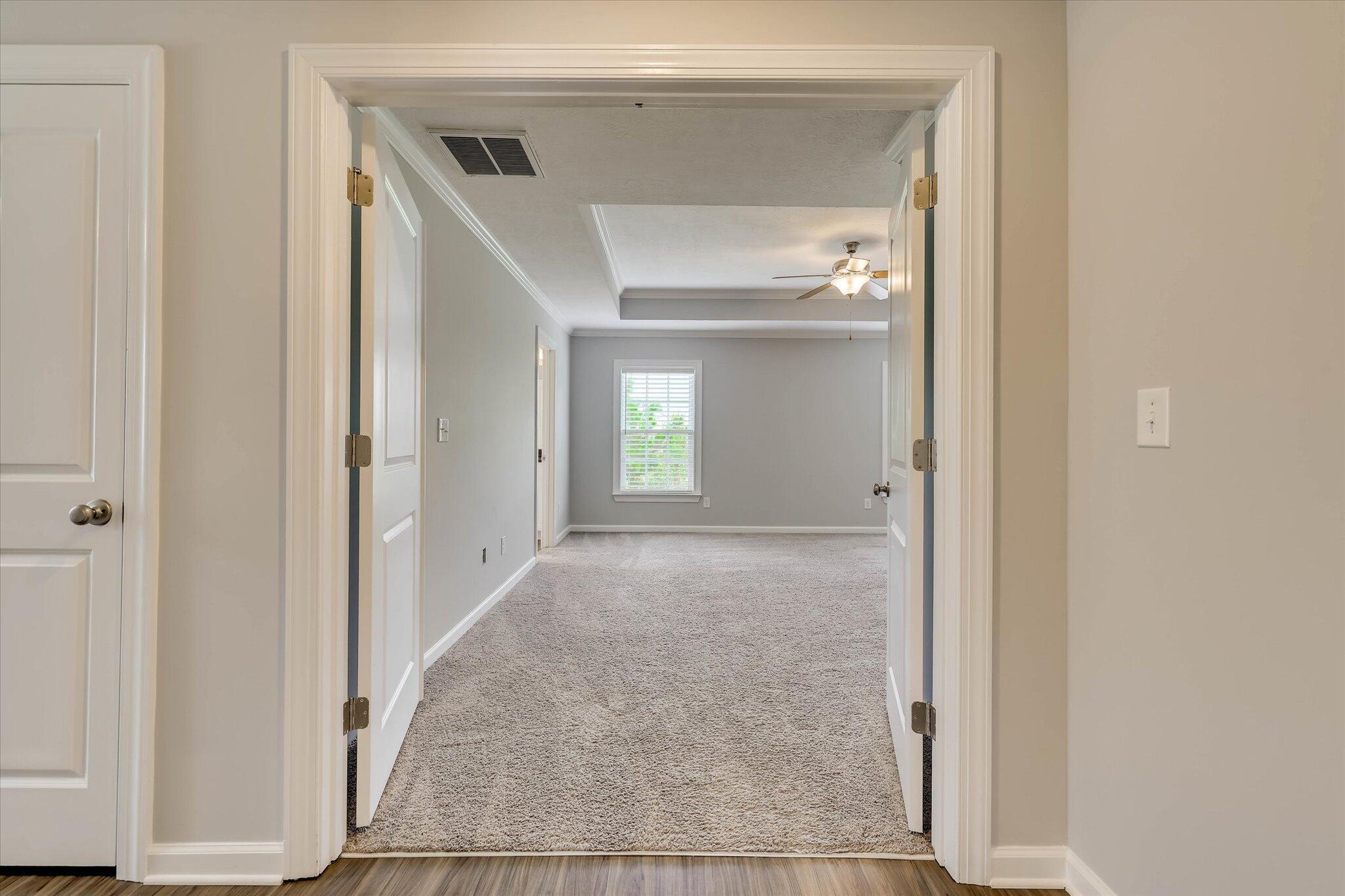 445 Longmeadow Drive Property Photo 26