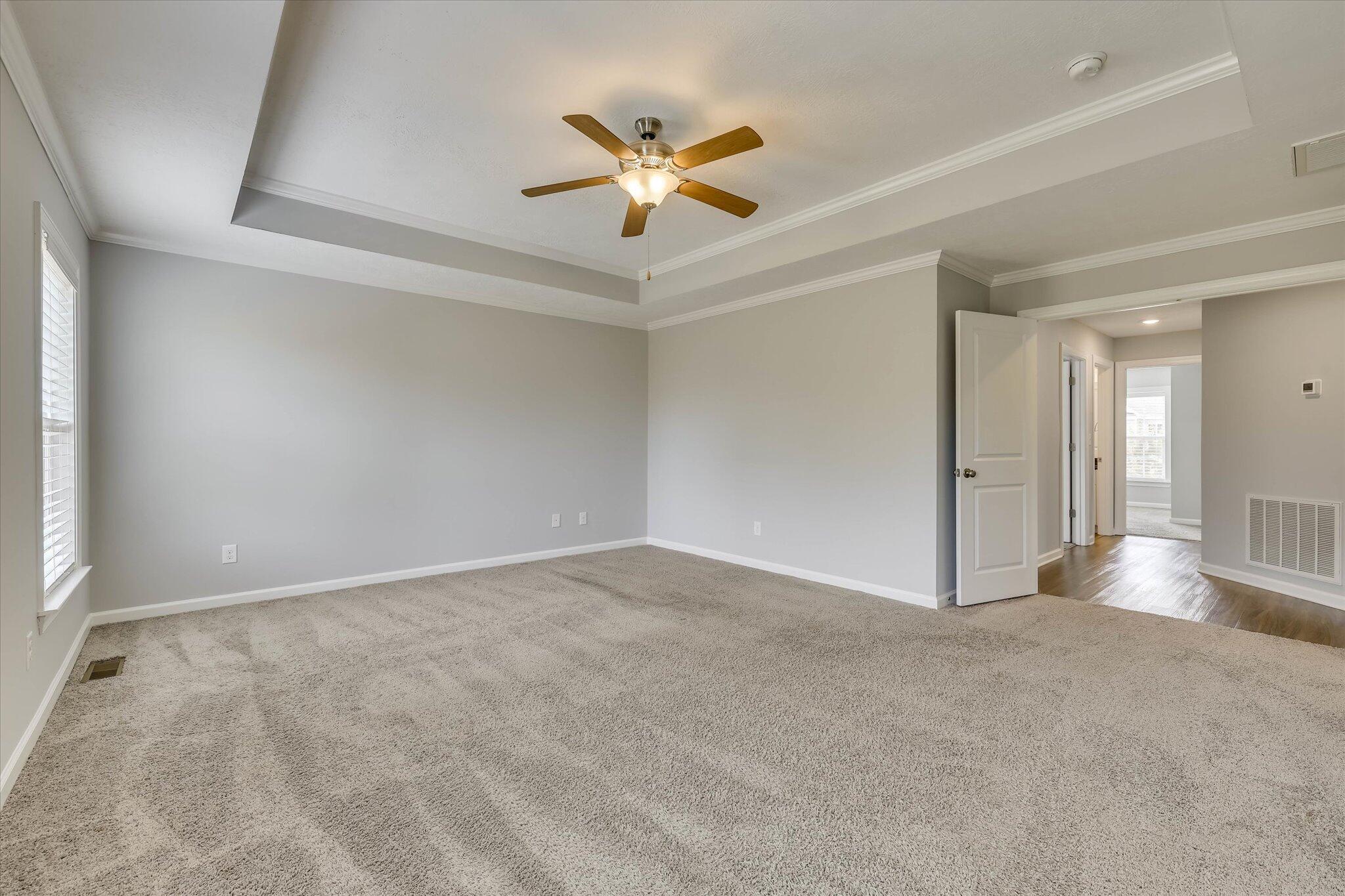 445 Longmeadow Drive Property Photo 28