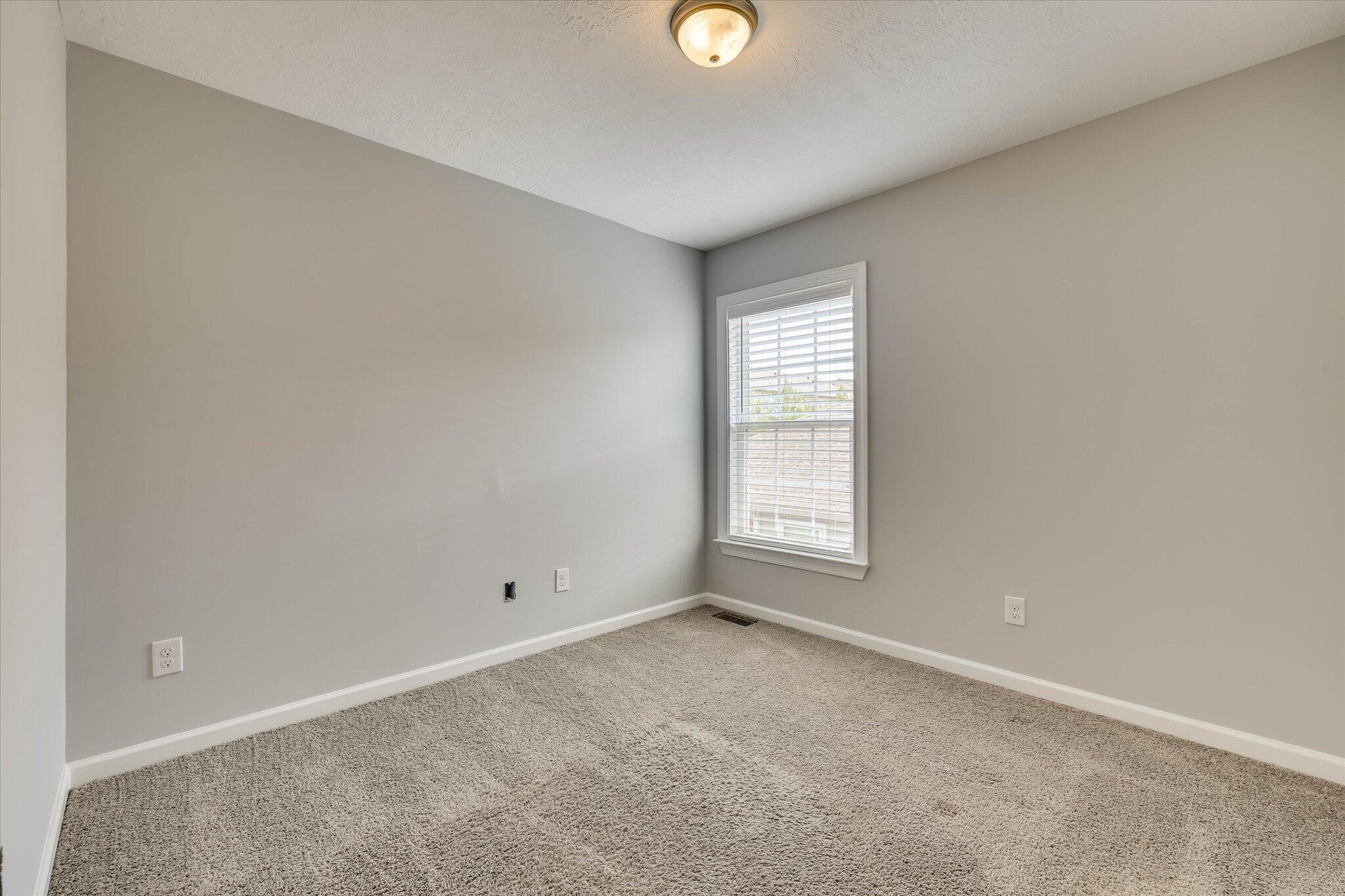 445 Longmeadow Drive Property Photo 34