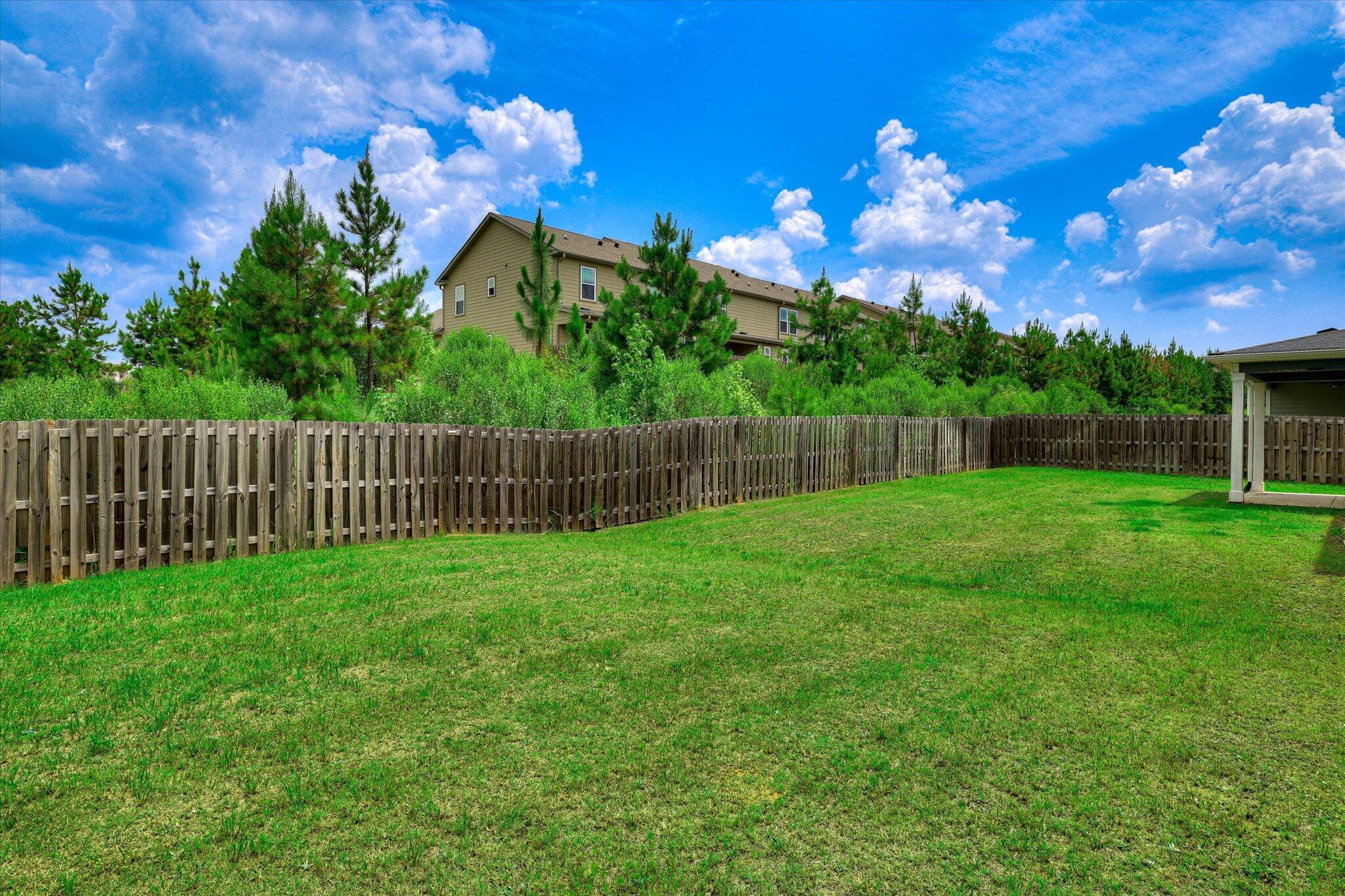 445 Longmeadow Drive Property Photo 43