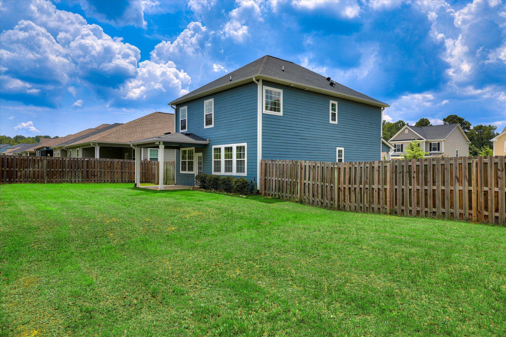 445 Longmeadow Drive Property Photo 46